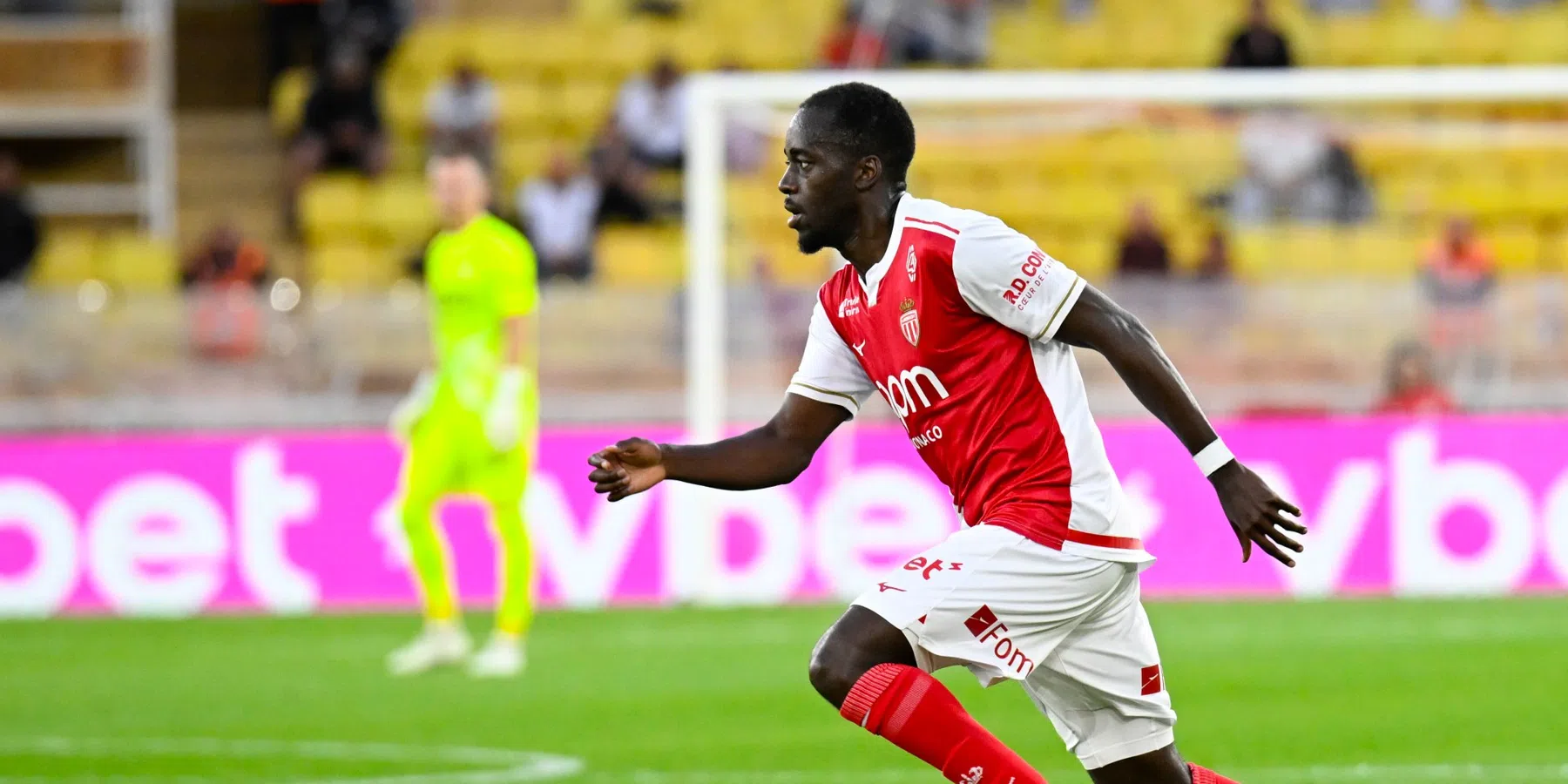 Deze Nederlanders spelen in de Ligue 1 in 2025/26 | VoetbalNieuws