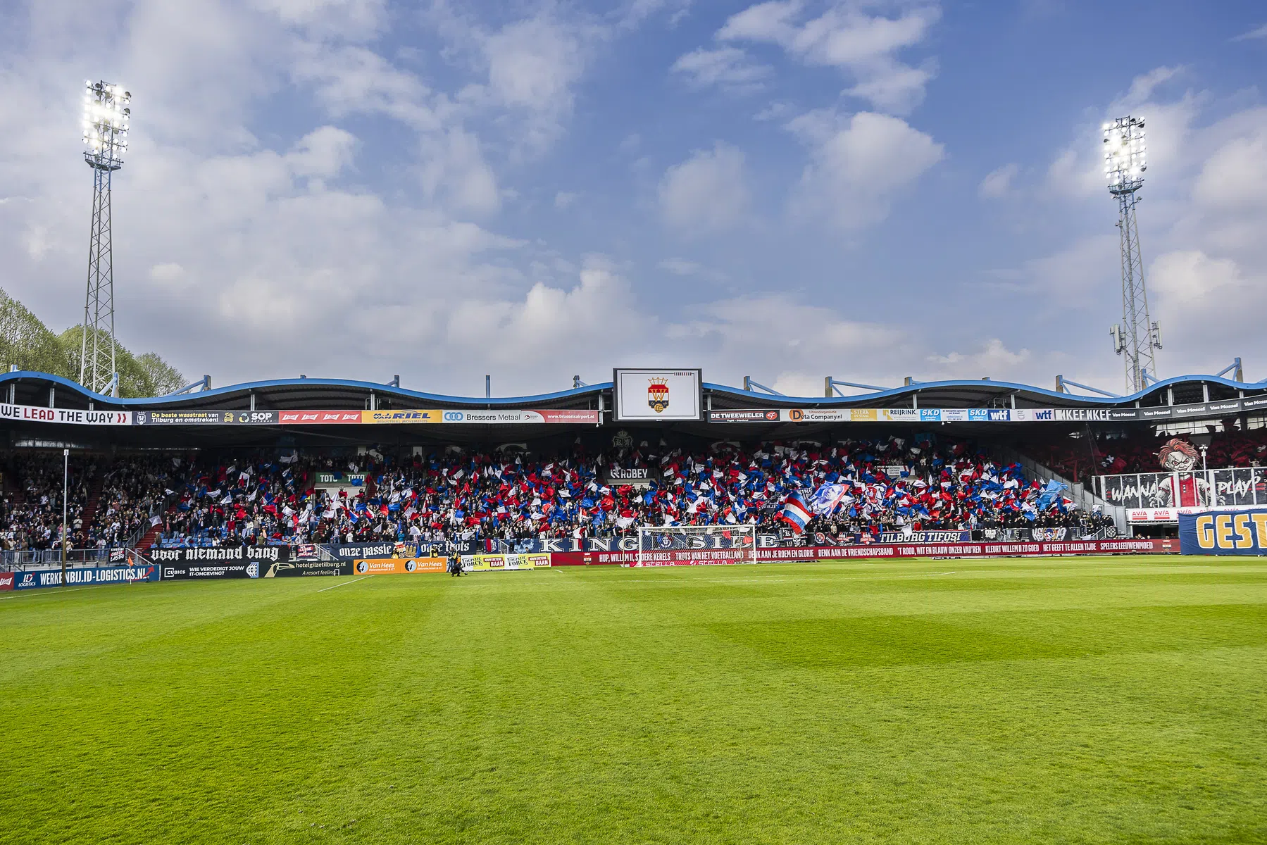 Willem II wil KingSide uitbreiden met 500 extra plaatsen | VoetbalNieuws