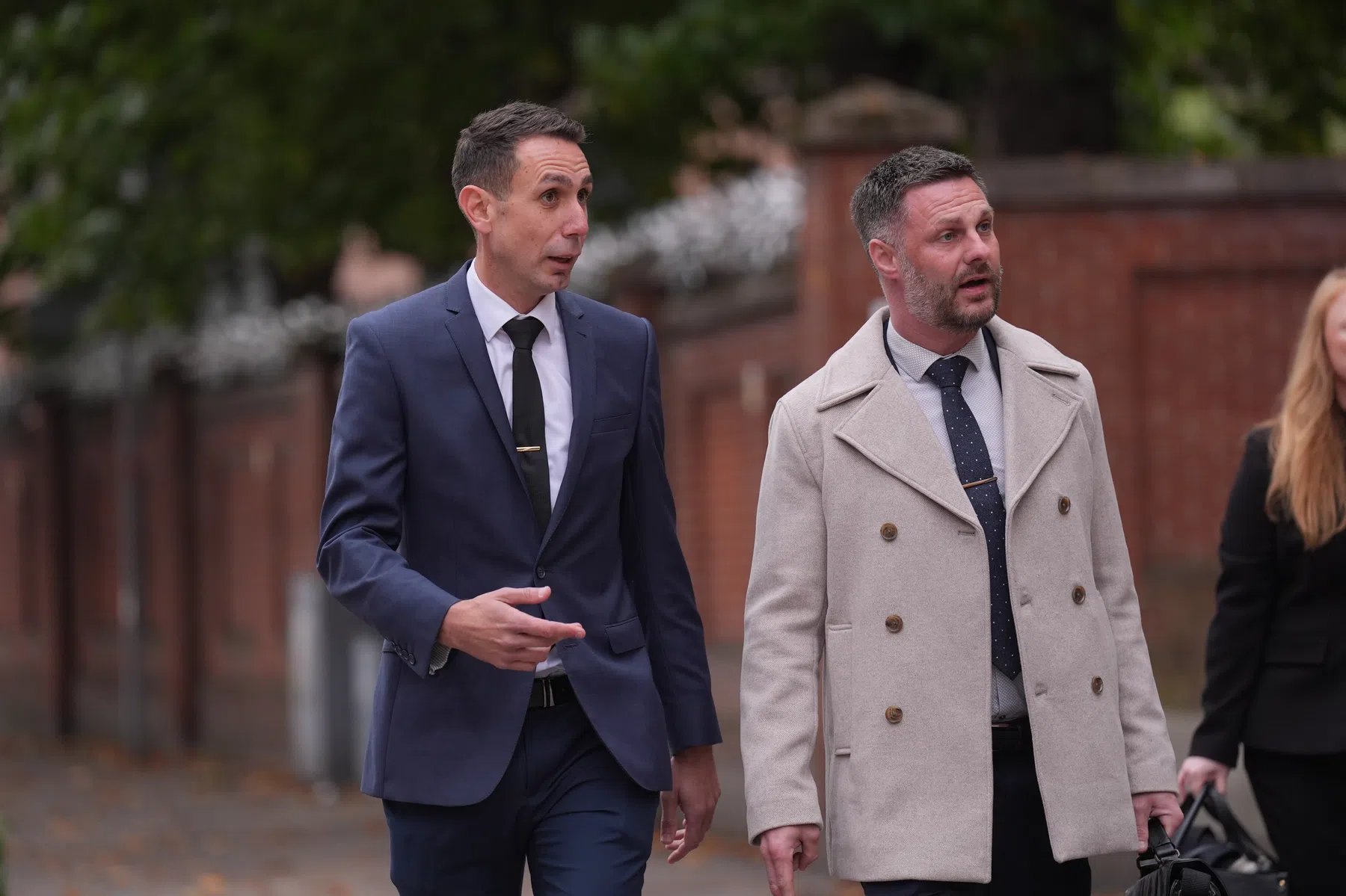 Voormalig arbiter David Coote bekent misbruikbeeld | VoetbalNieuws