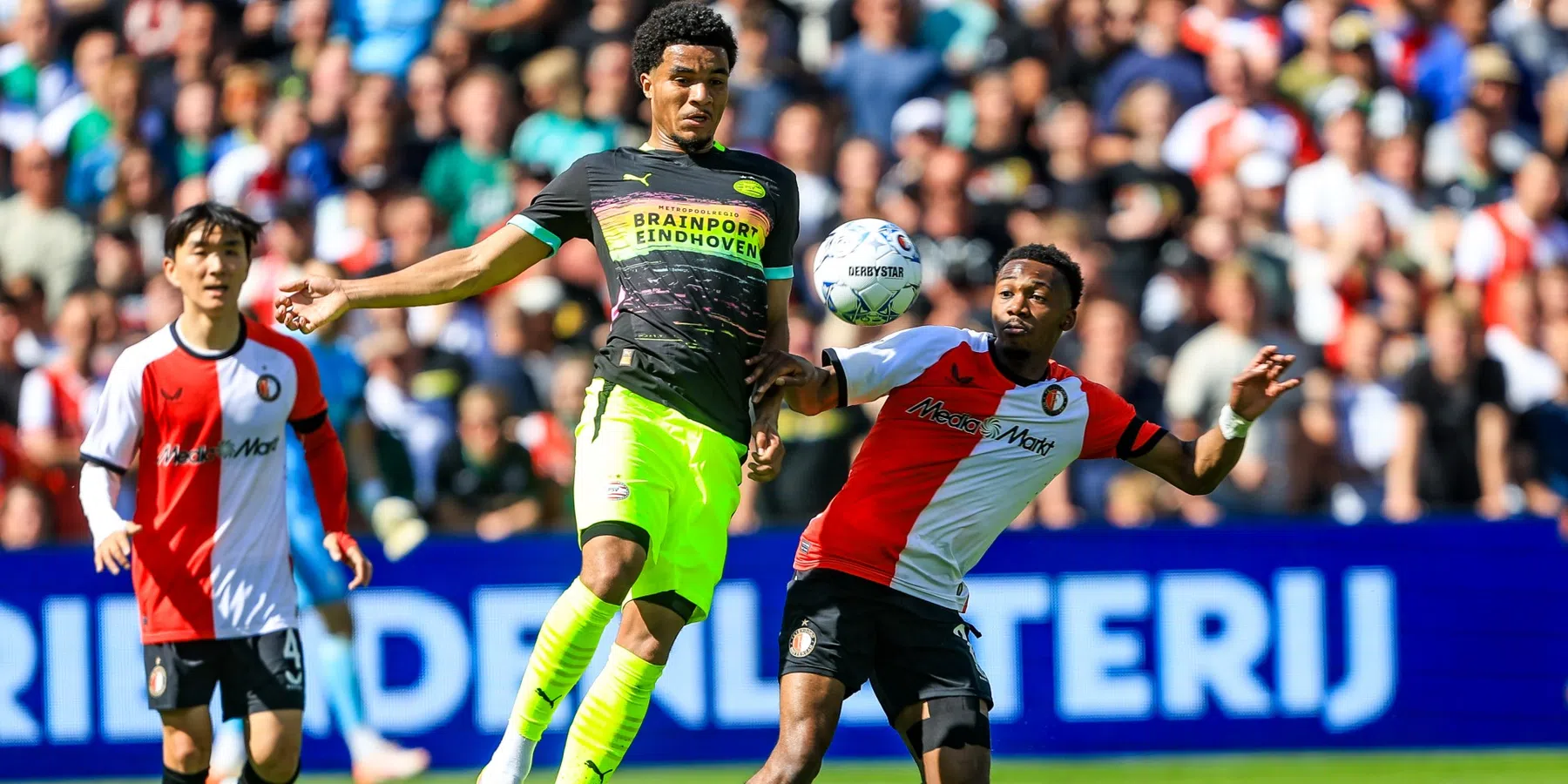 Waar en hoe laat wordt de Eredivisietopper tussen Feyenoord en PSV uitgezonden?