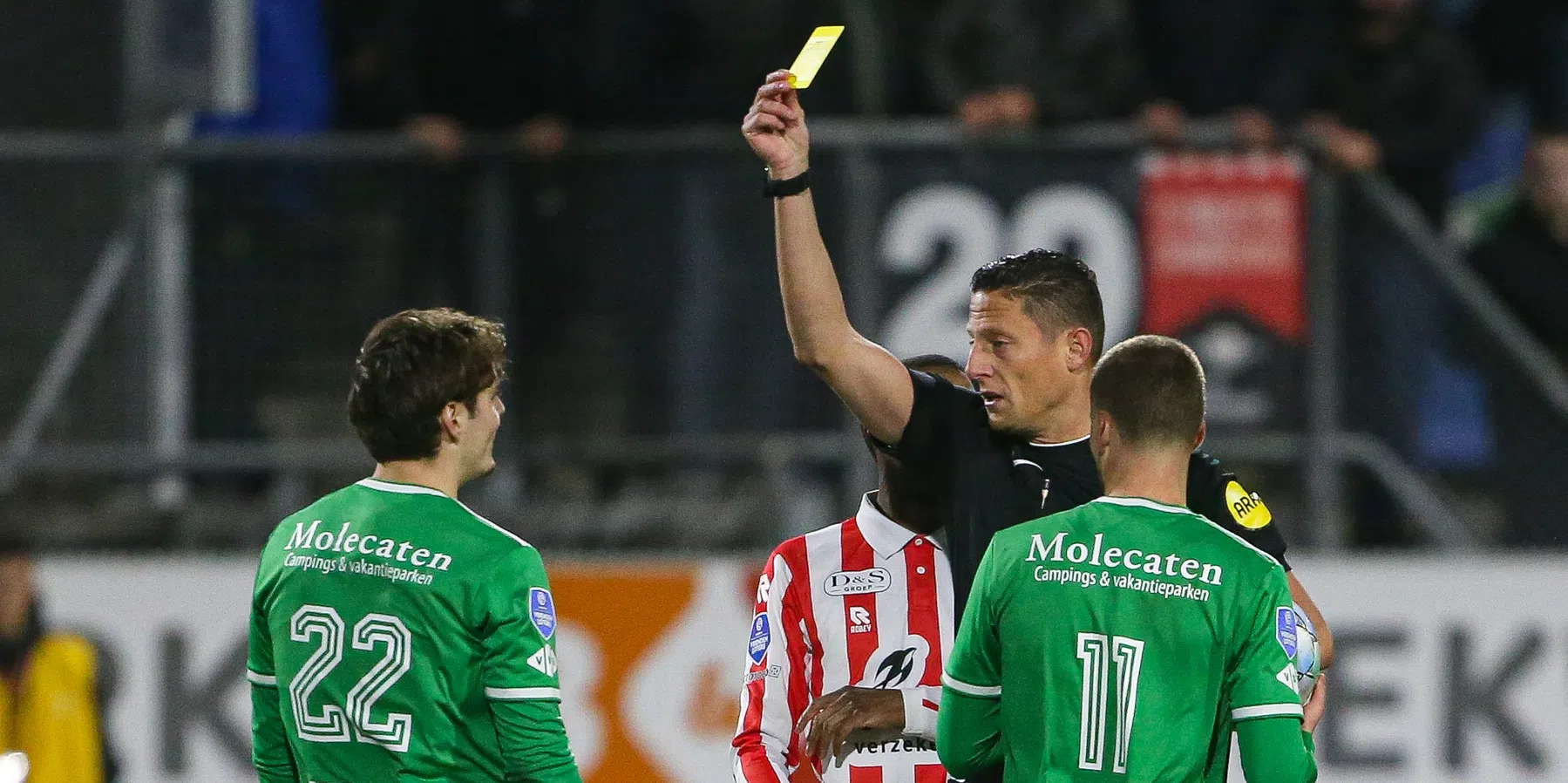 Dit zijn de scheidsrechters en VAR’s voor speelronde tien in de Eredivisie