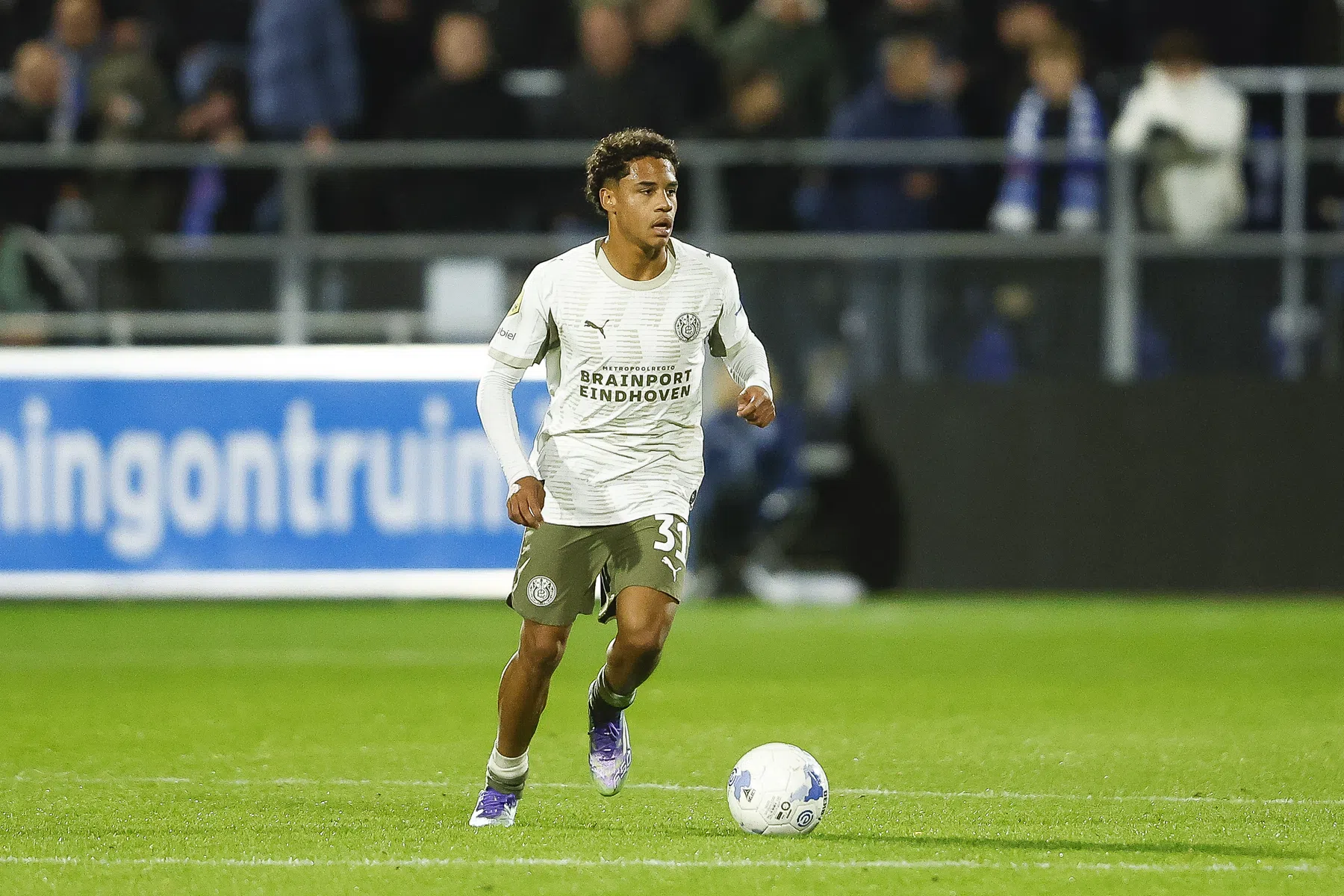 PSV Onder-19 pakt punt tegen Napoli in Youth League | VoetbalNieuws