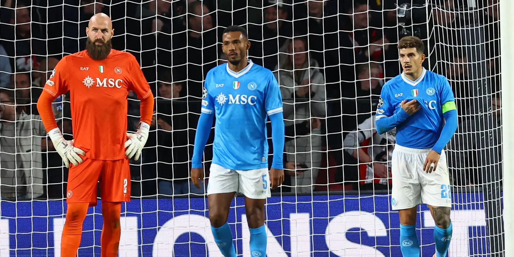 Buitenlandse kranten staan versteld: 'Napoli werd vernederd, totale rampavond'