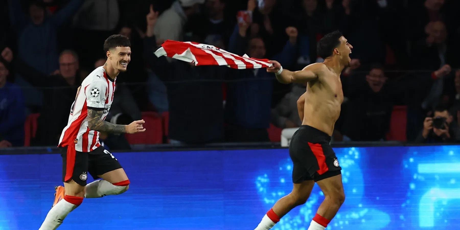 Nederlandse kranten lyrisch: 'Voetballes en Bosz-ball in het Philips Stadion'