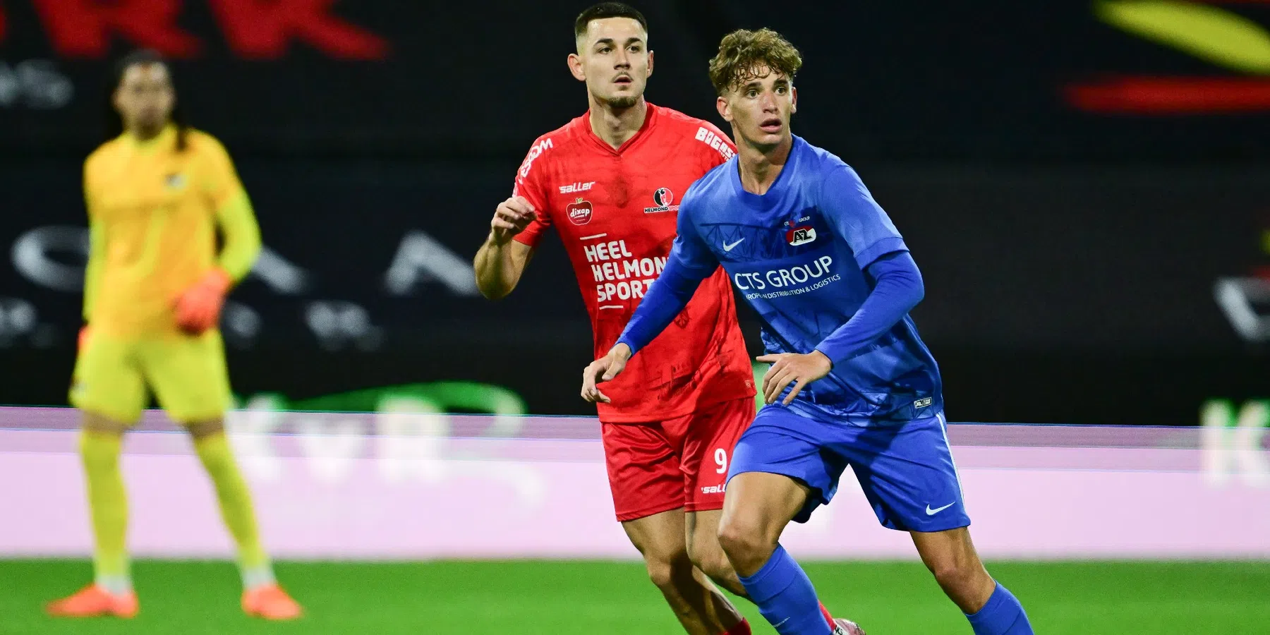 Martens verrast in Conference League-selectie: dit tweetal kan in Londen debuteren