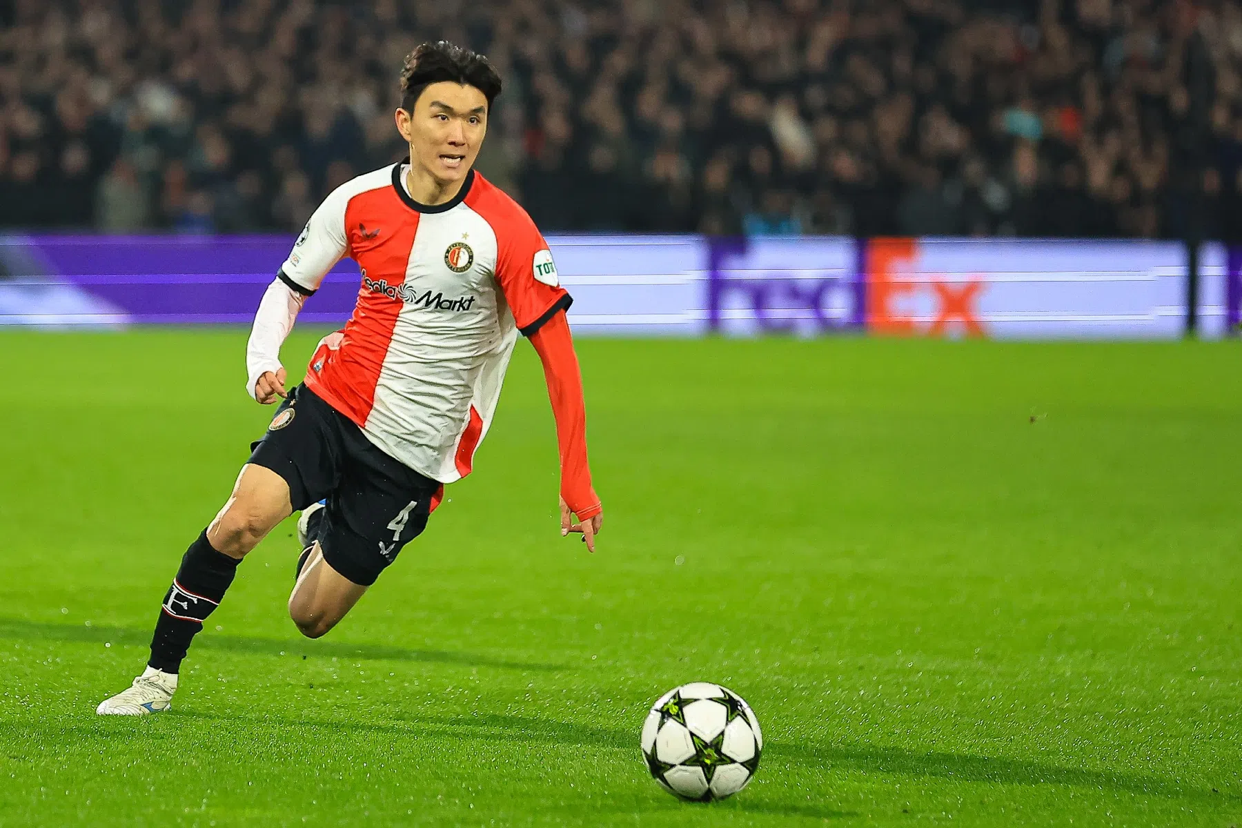Feyenoord vreest nieuwe middenveldzorgen: ook Hwang twijfelgeval | VN