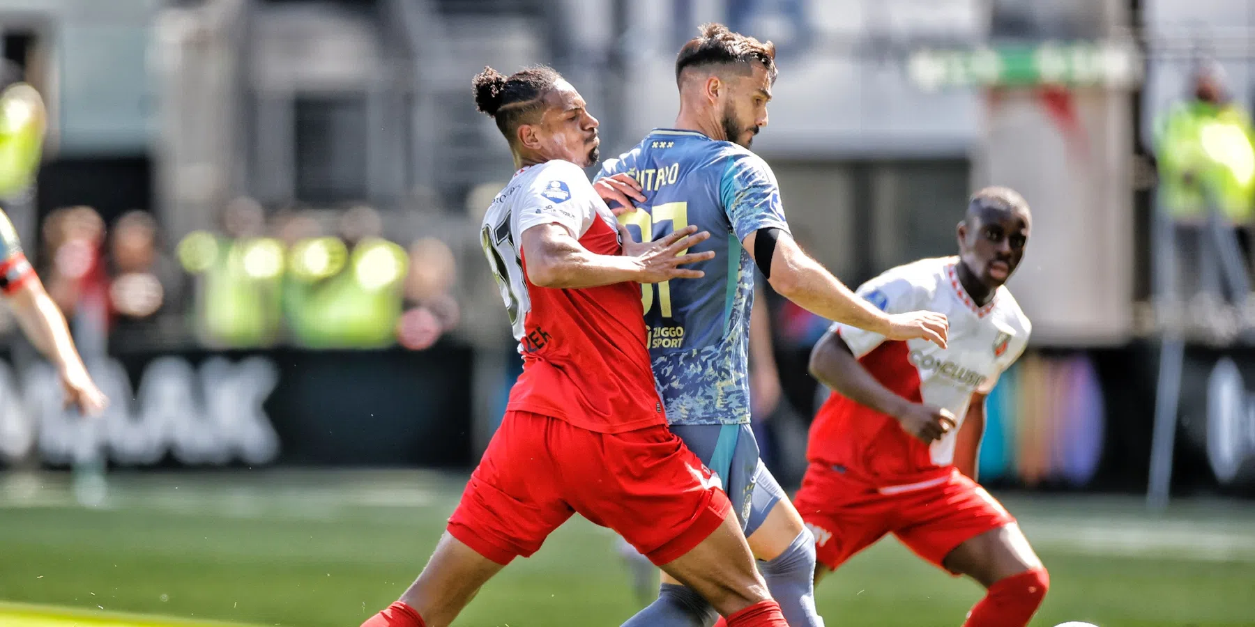 Waar kun je Utrecht - Ajax live kijken op tv? | VoetbalNieuws