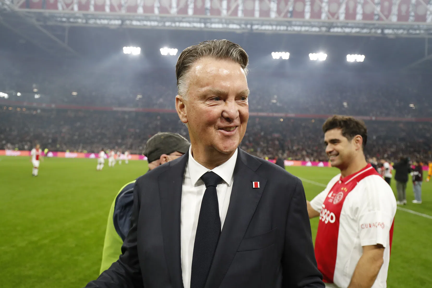 ‘Van Gaal en Beuker gijzelen Ajax’, stelt Valentijn Driessen | VN