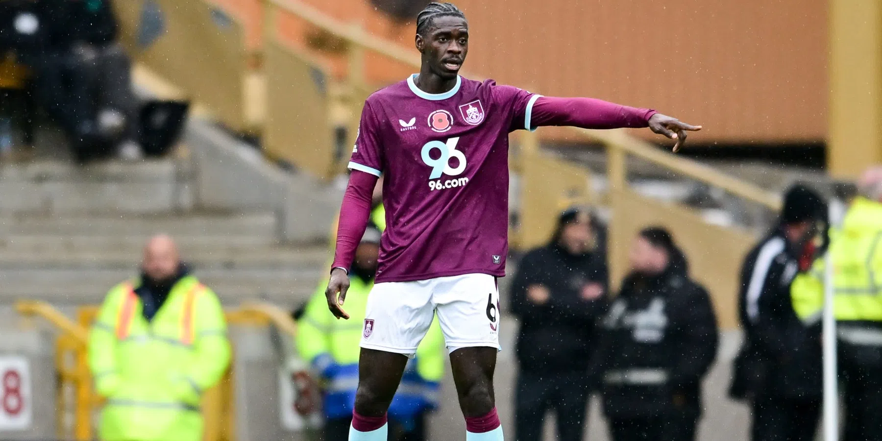 Dit is waarom Tuanzebe een miljoen pond eist van zijn oude club Manchester United 