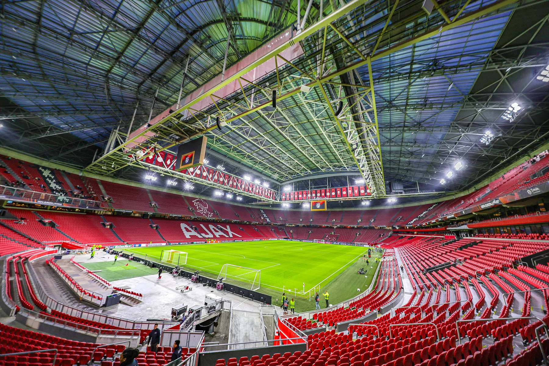 Nieuwe technische staf Ajax: Grim, Emanuelson & Landzaat | VN