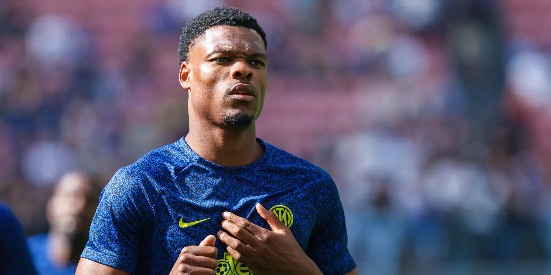 'Volgende Nederlander kan naar Barcelona, Dumfries op shortlist Catalanen'