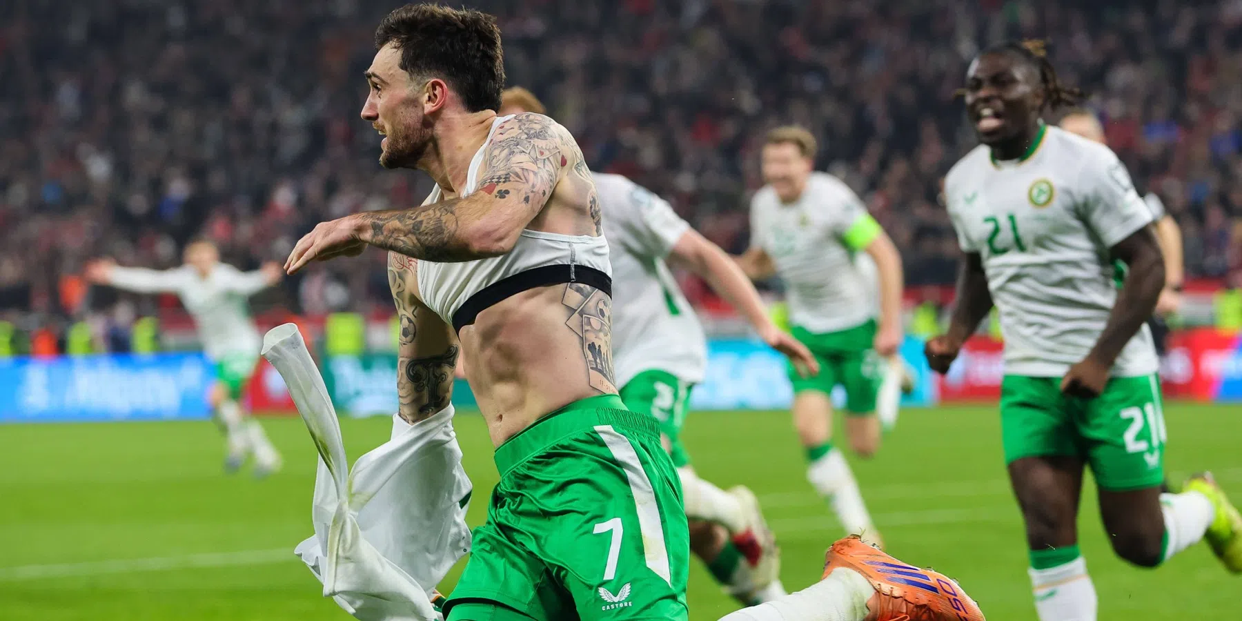 Ierse kranten vieren held Parrott: 'Tranen van vreugde', 'de goden van Boedapest'