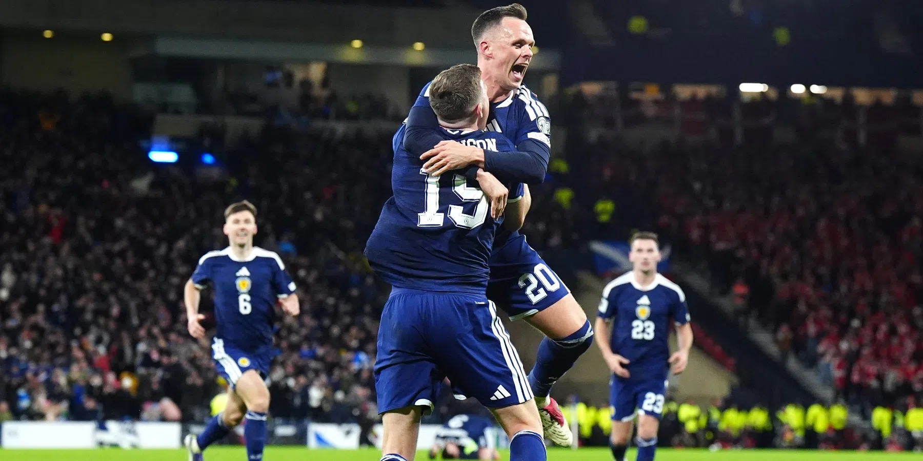 Hampden Park in vuur en vlam: Schotland na spektakelstuk zeker van WK-deelname