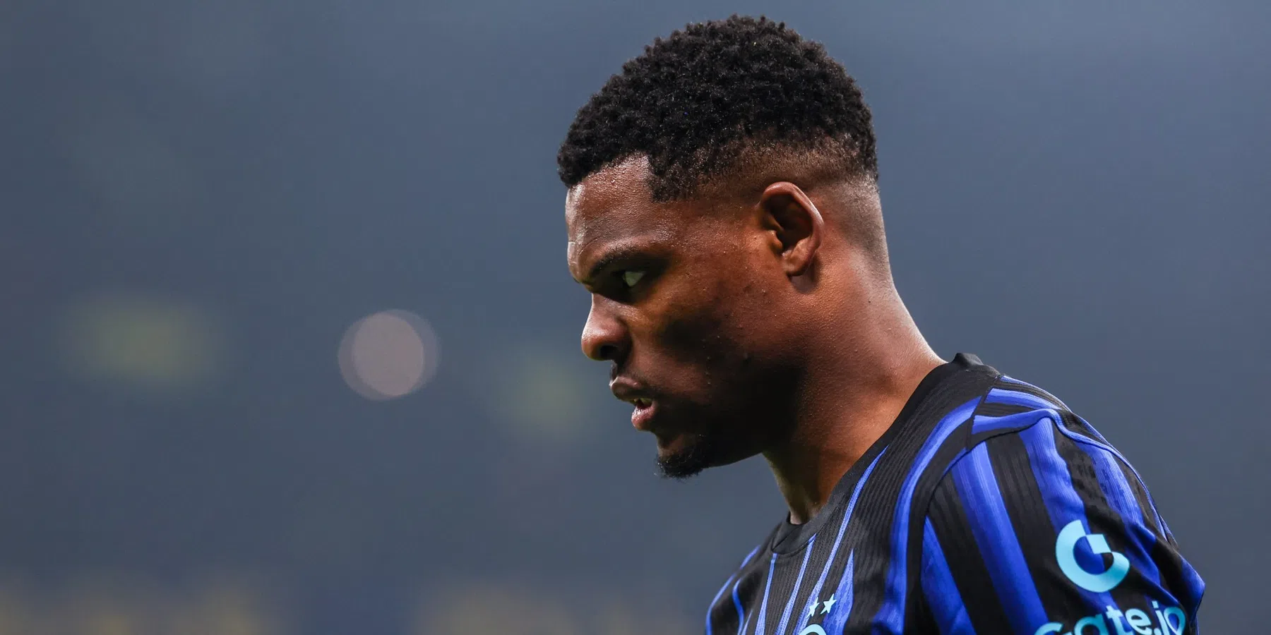 Dumfries mist Champions League-duel met Atlético | VoetbalNieuws