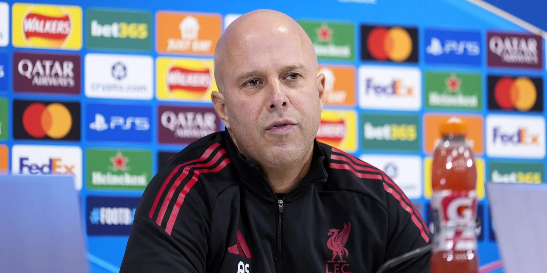 Ultimatum voor Slot bij Liverpool: ‘Zes punten of exit’ | VoetbalNieuws