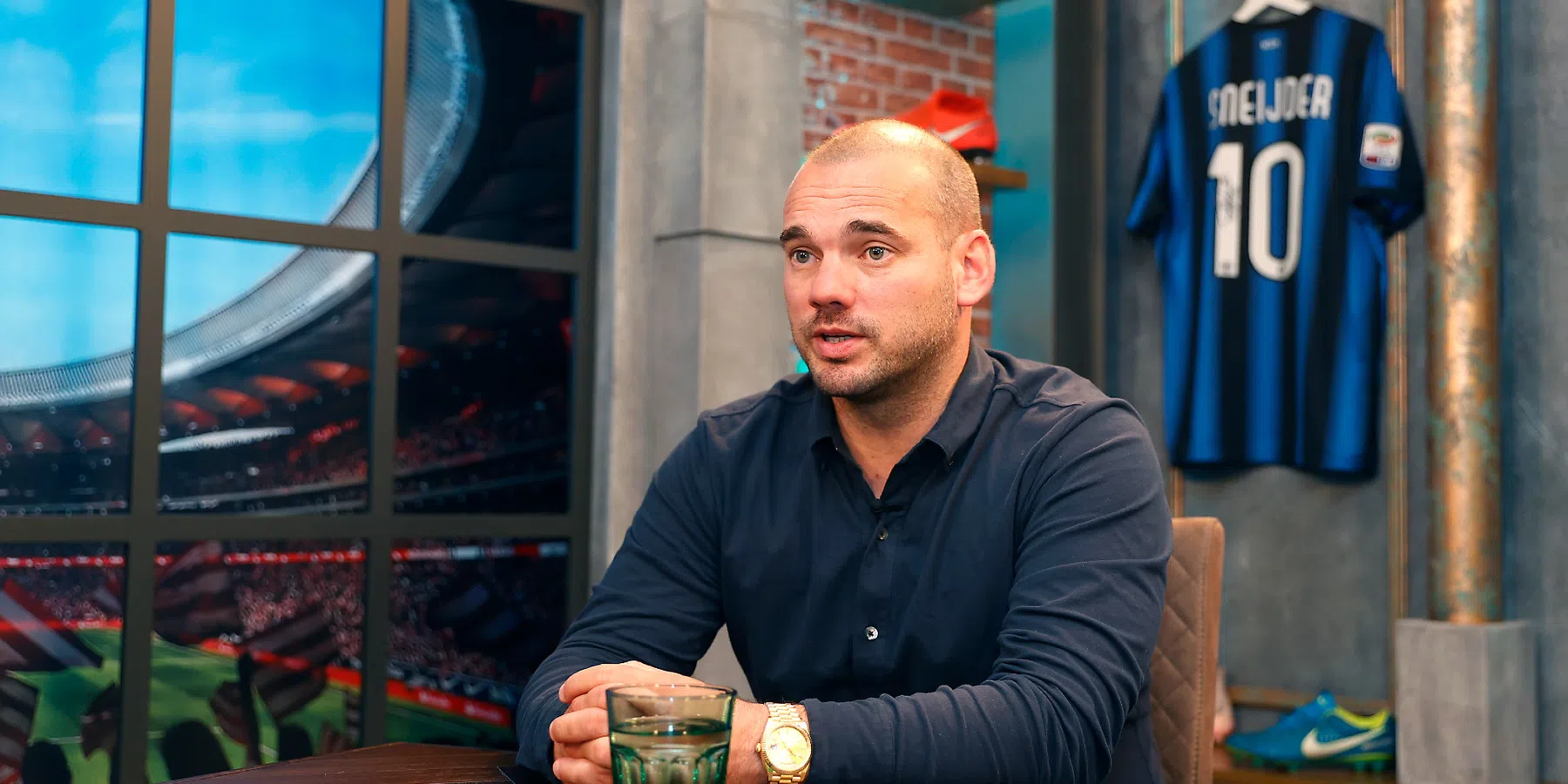 'Sneijder sprak Van Gaal al, directie Ajax ziet rol weggelegd voor oud-speler'