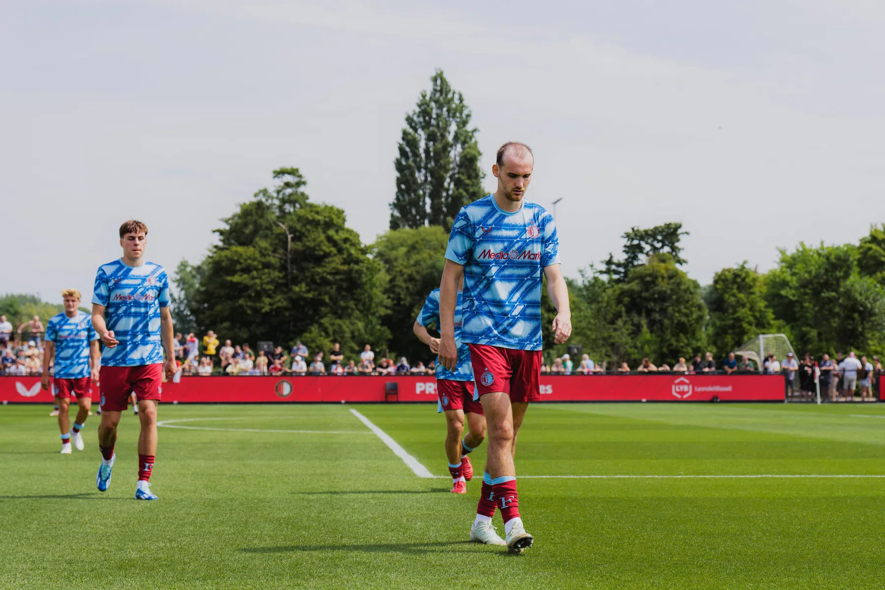 Dit is wanneer Beelen weer voor Feyenoord hoopt te spelen na zijn beenbreuk