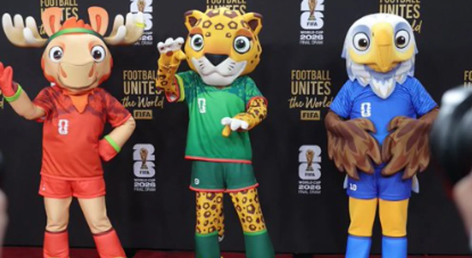 Dit zijn de officiële mascottes voor het WK in de VS, Canada en Mexico | VN