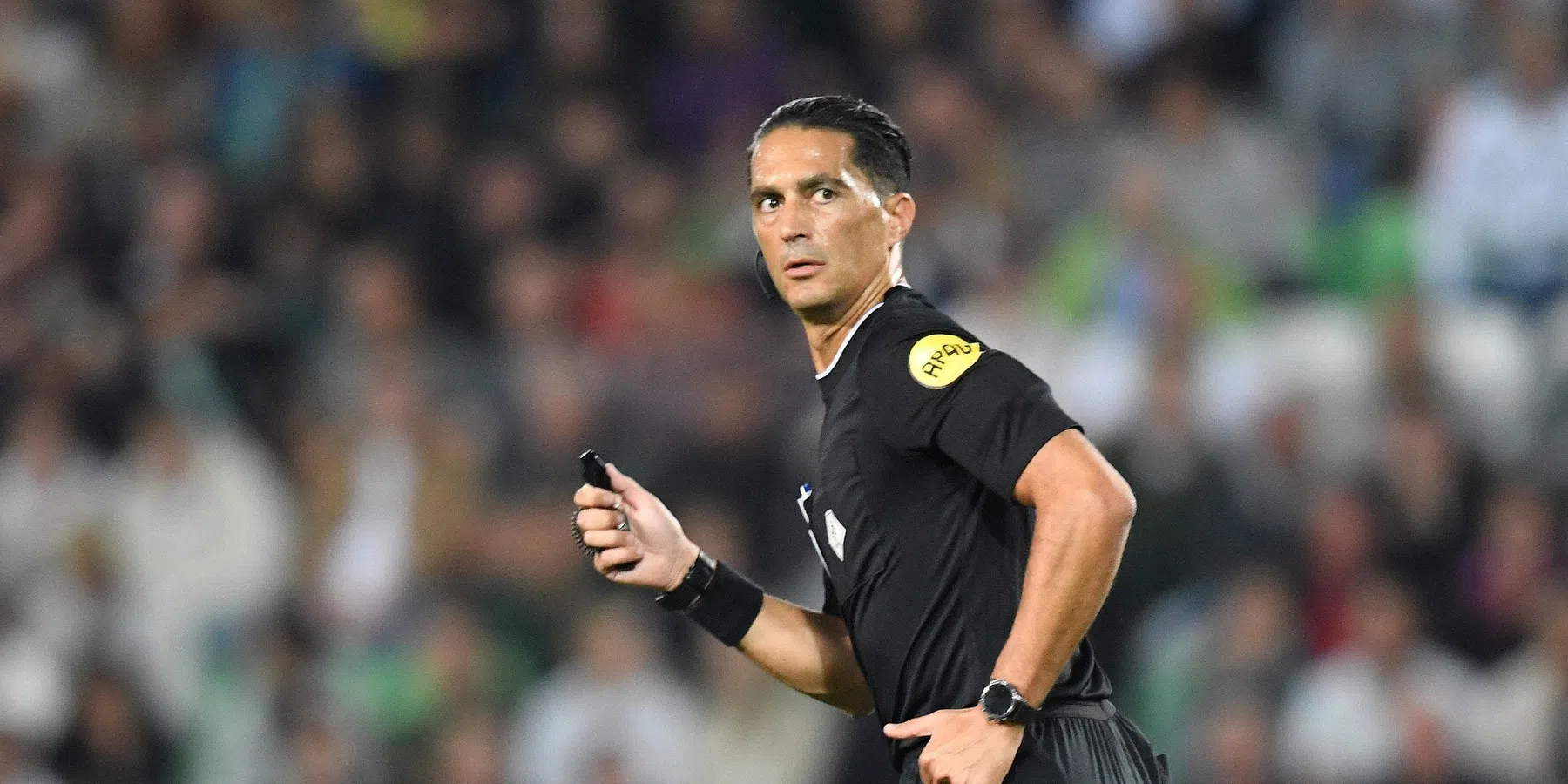 Dit is de scheidsrechter voor de beladen Klassieker | VoetbalNieuws.nl