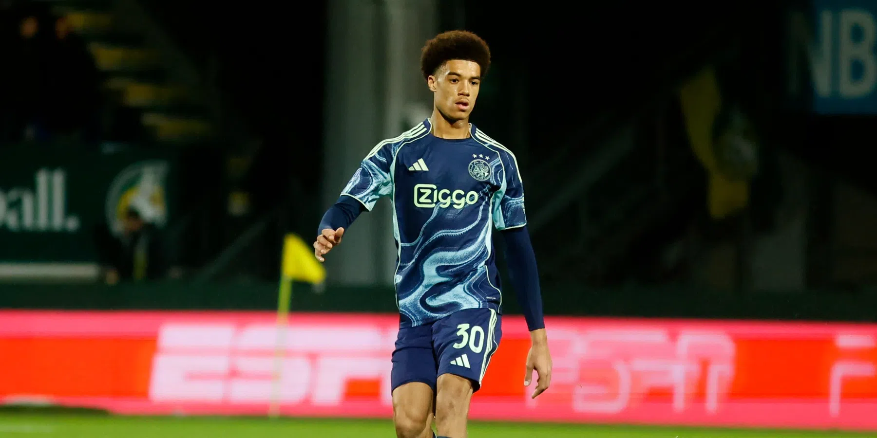 Ajax gaat belangrijke slag slaan: dit talent gaat verlengen in de Johan Cruijff Ar