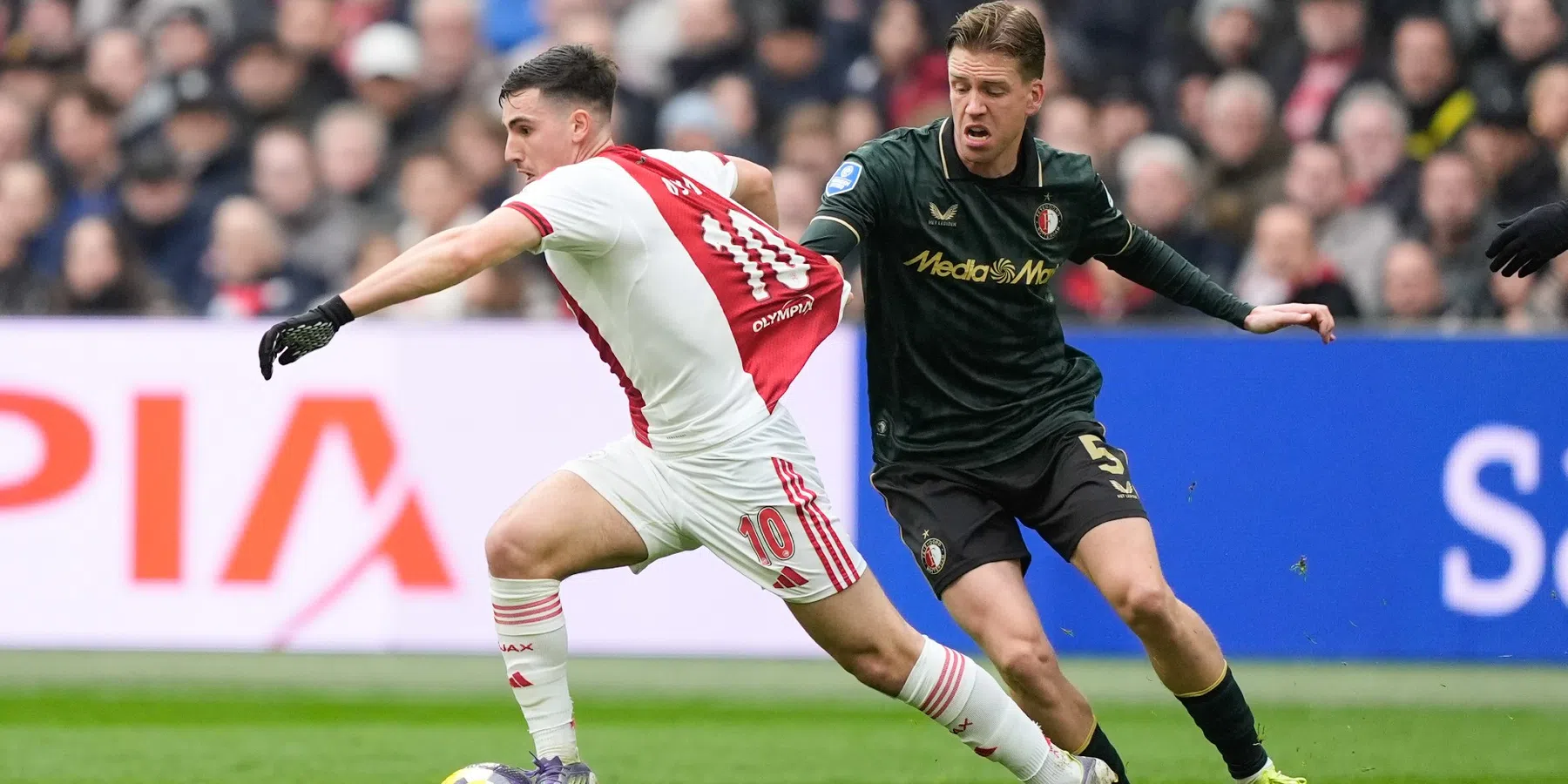  Smal spreekt openhartig over blessure: 'Morgen kan ik weer niet lopen'