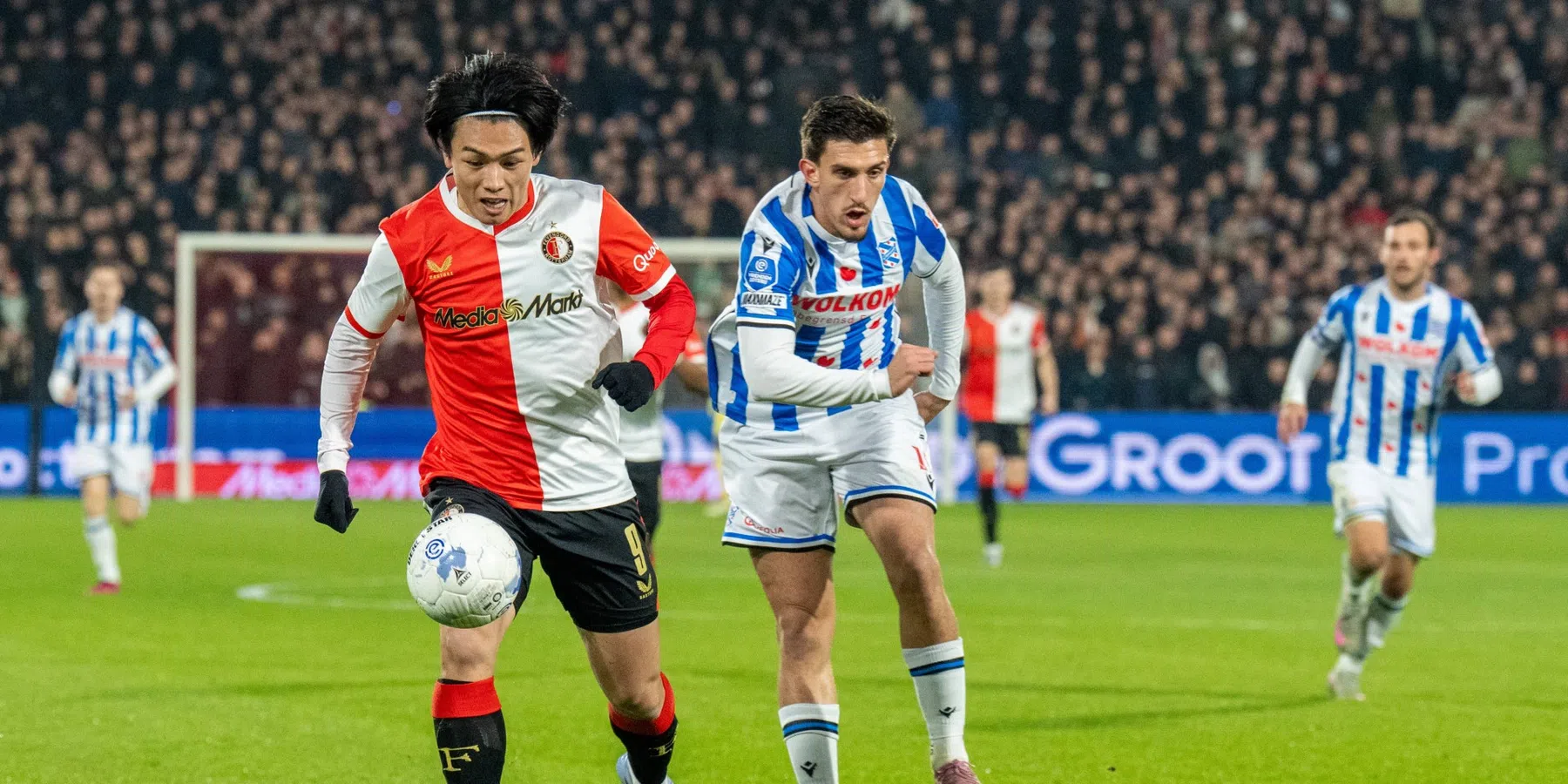Heerenveen wint in De Kuip en knikkert Feyenoord uit de beker