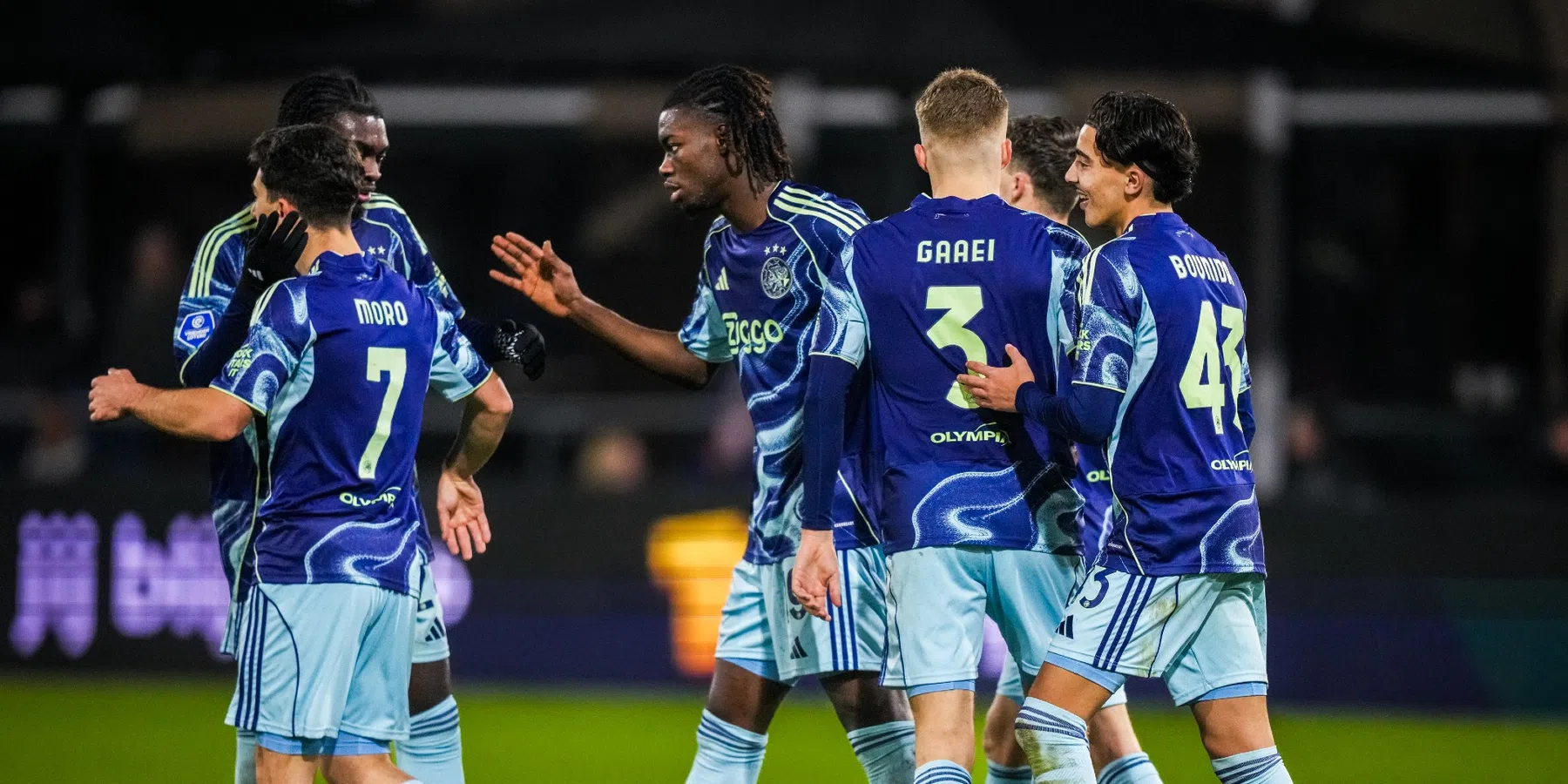 Ajax verslikt zich niet in Excelsior Maassluis