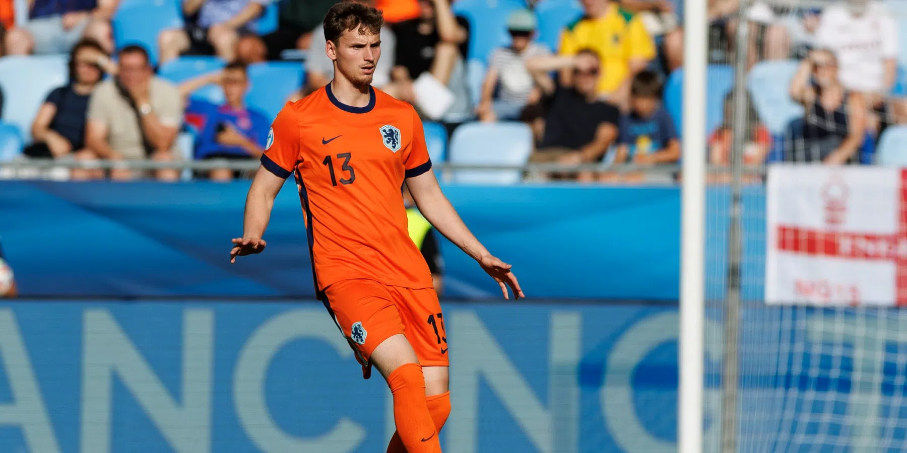 Opmerkelijk schorsing in Duitsland: waarom Van den Berg twee duels moet toekijken