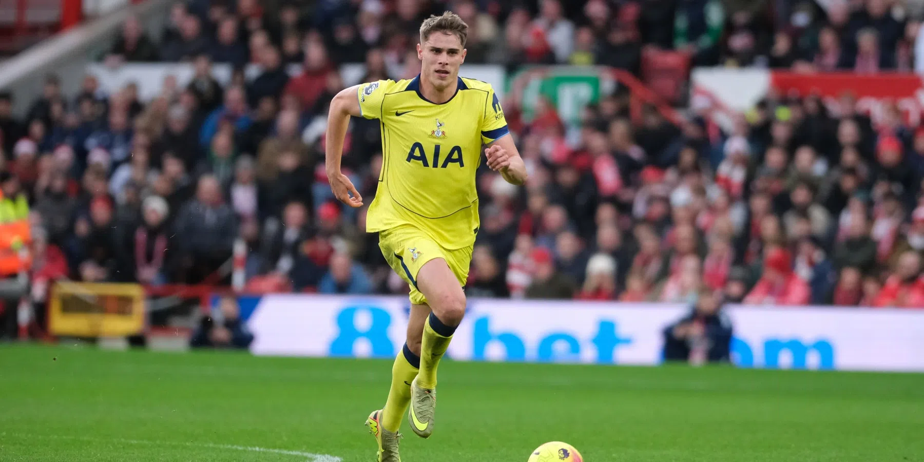 Tottenham wil contract Van de Ven snel verlengen | VoetbalNieuws