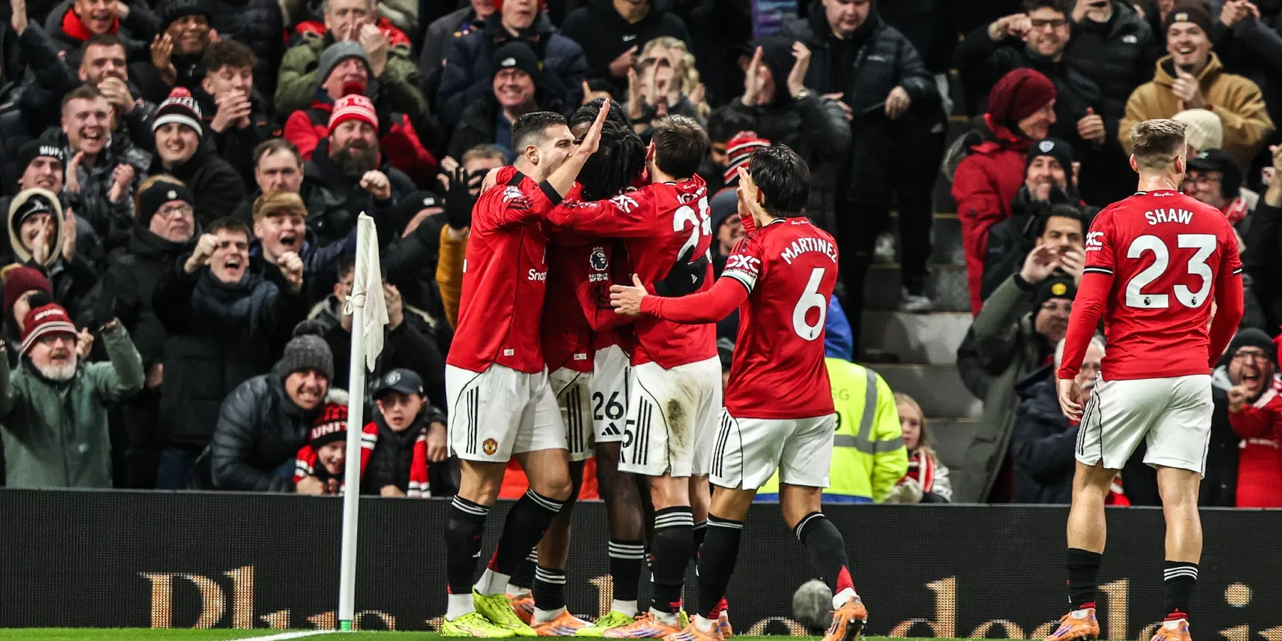 Manchester United wint van Newcastle en stijgt naar plek vijf | VoetbalNieuws