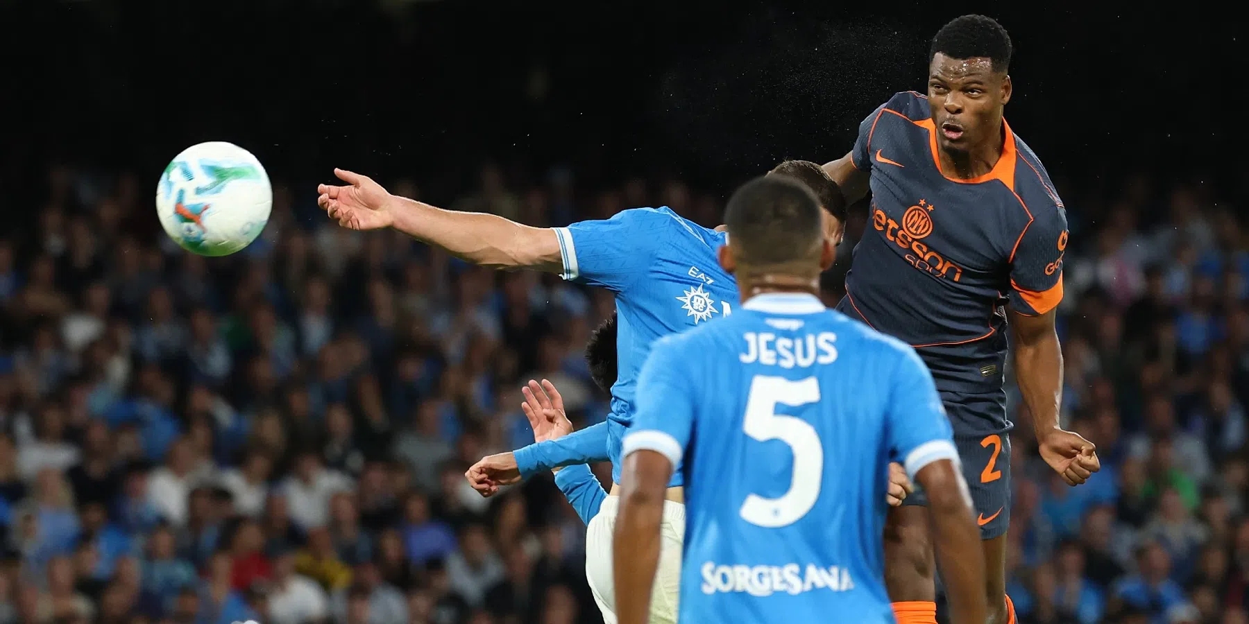 Waar en hoe laat zie je Inter - Napoli in de Serie A? | VoetbalNieuws