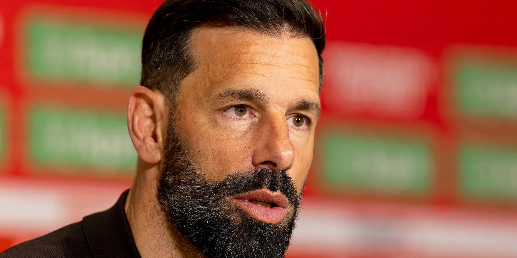 'Van Nistelrooij nog altijd op managerslijst van Manchester United'