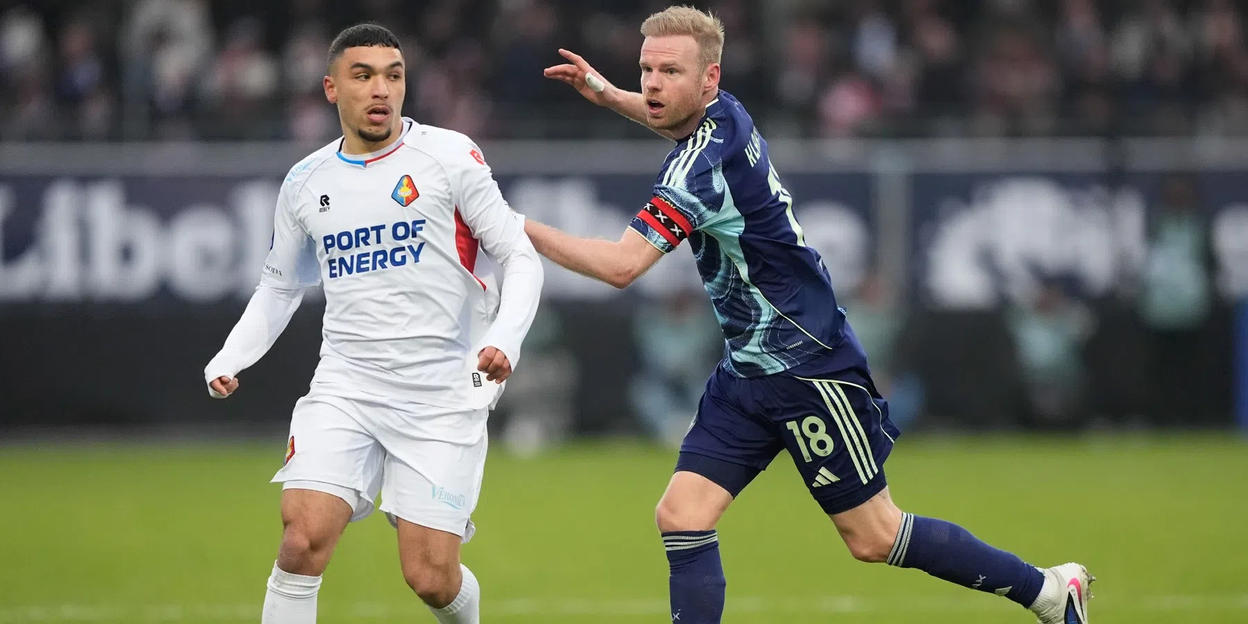 Ajax maakt het onnodig spannend in Velsen, maar boekt belangrijke zege op Telstar 