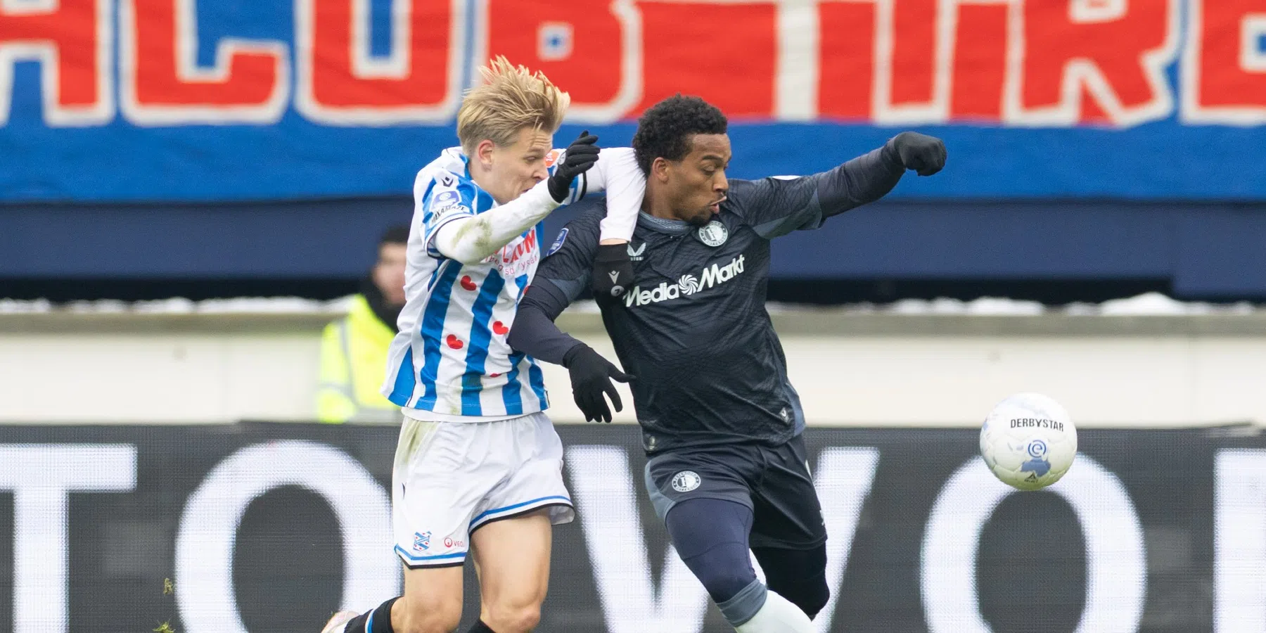 Heerenveen pakt in de slotfase een punt tegen Feyenoord