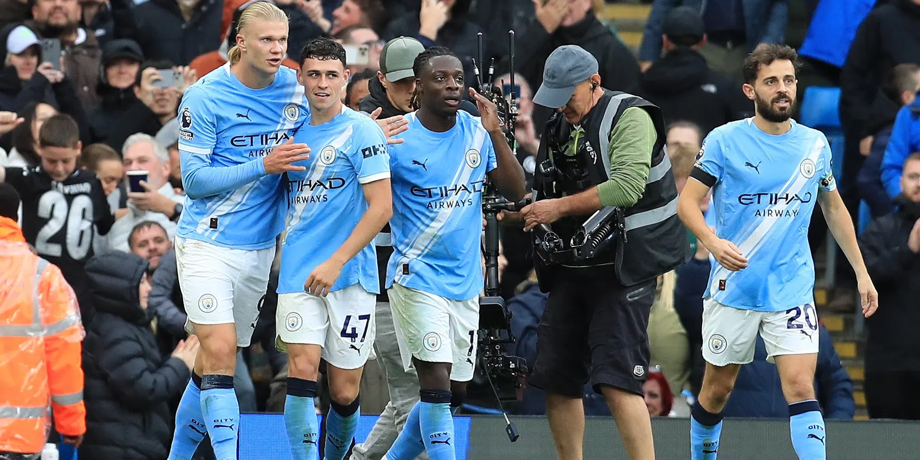 Waar en hoe laat wordt Man United - Man City in de Premier League uitgezonden?