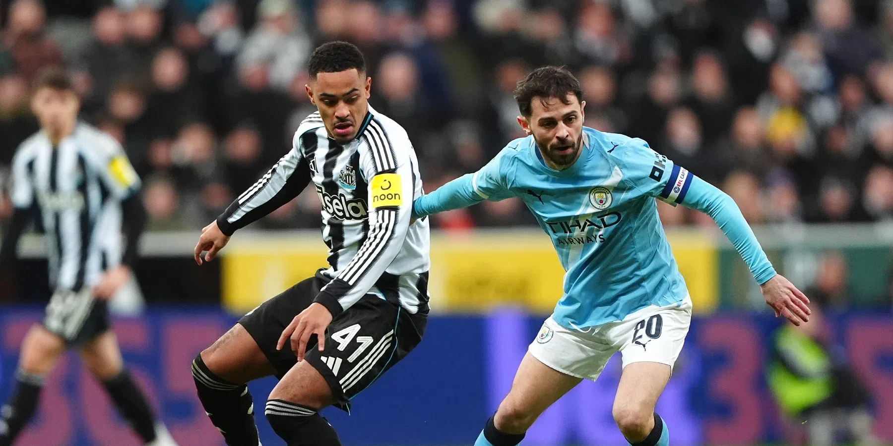 Man City wint eerste halve finale tegen Newcastle | VoetbalNieuws