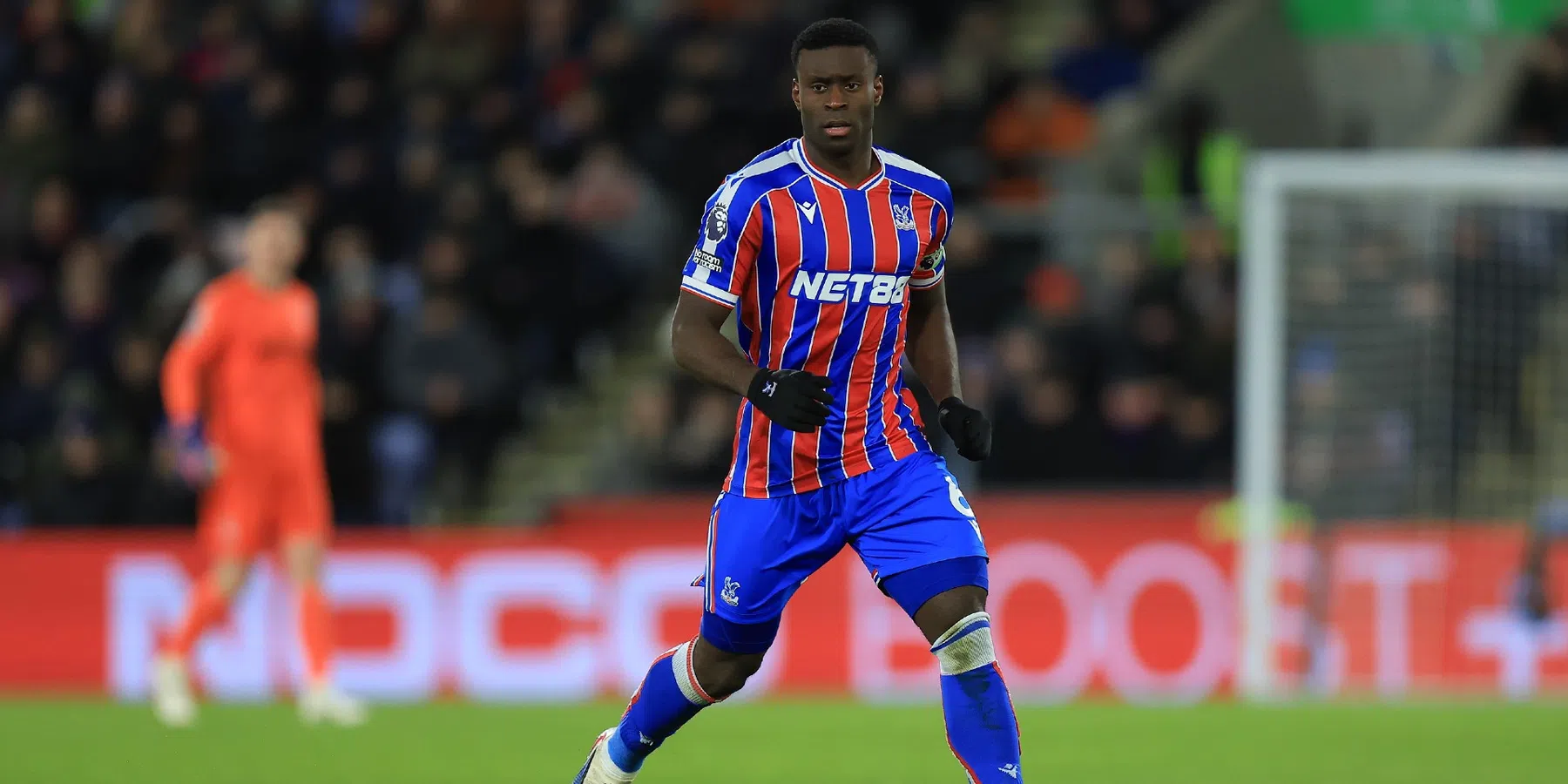 Manchester City doet poging om Marc Guéhi over te nemen | VoetbalNieuws