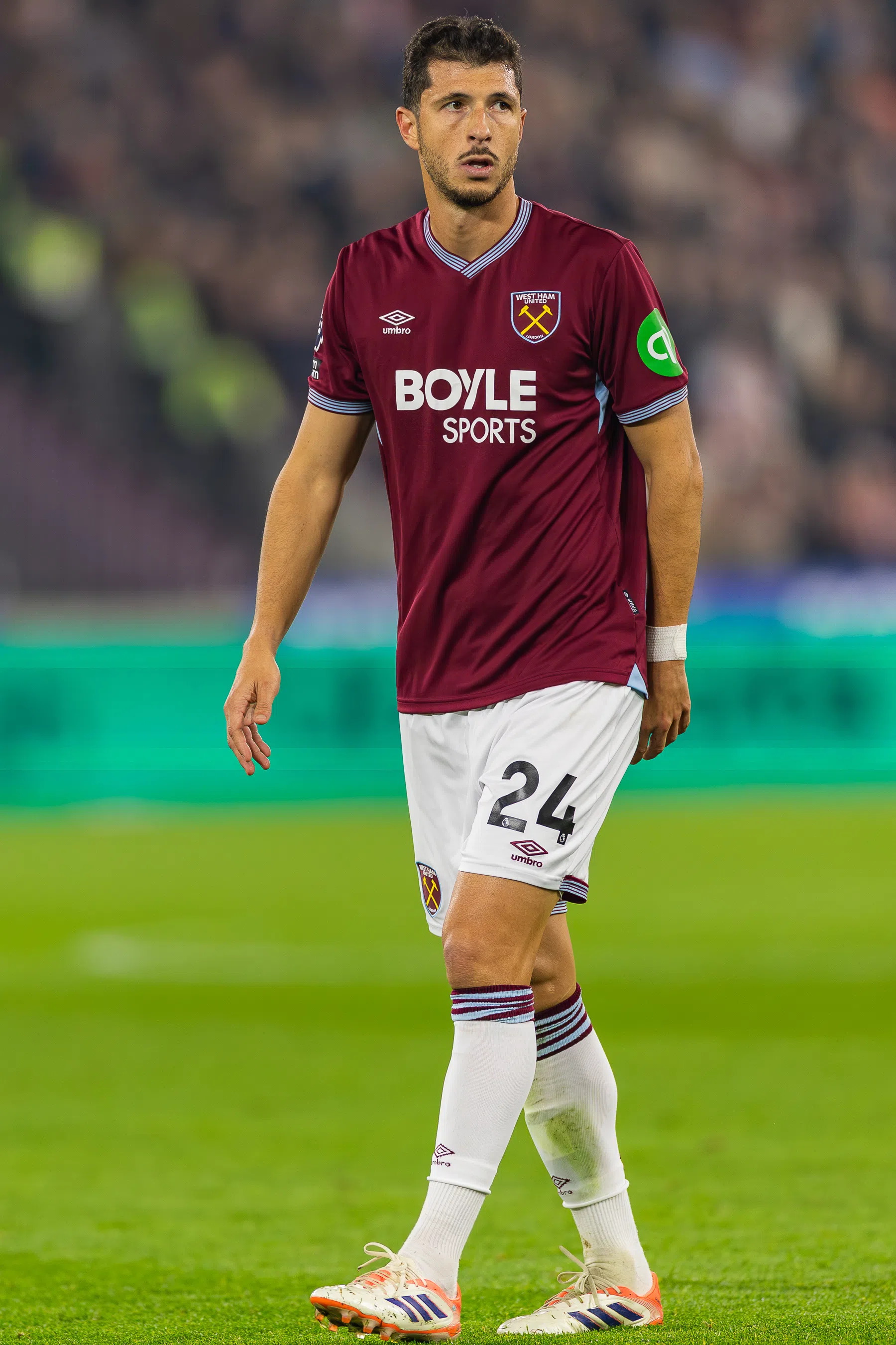 'Valencia troeft concurrentie af voor controleur: Ajax-target richting Spanje'