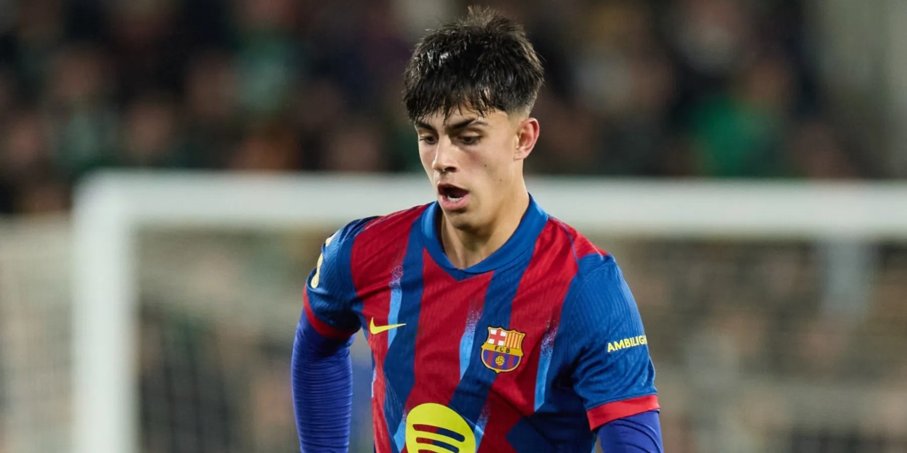 'Ajax vangt bot bij Barcelona: talentvolle middenvelder mag niet vertrekken'