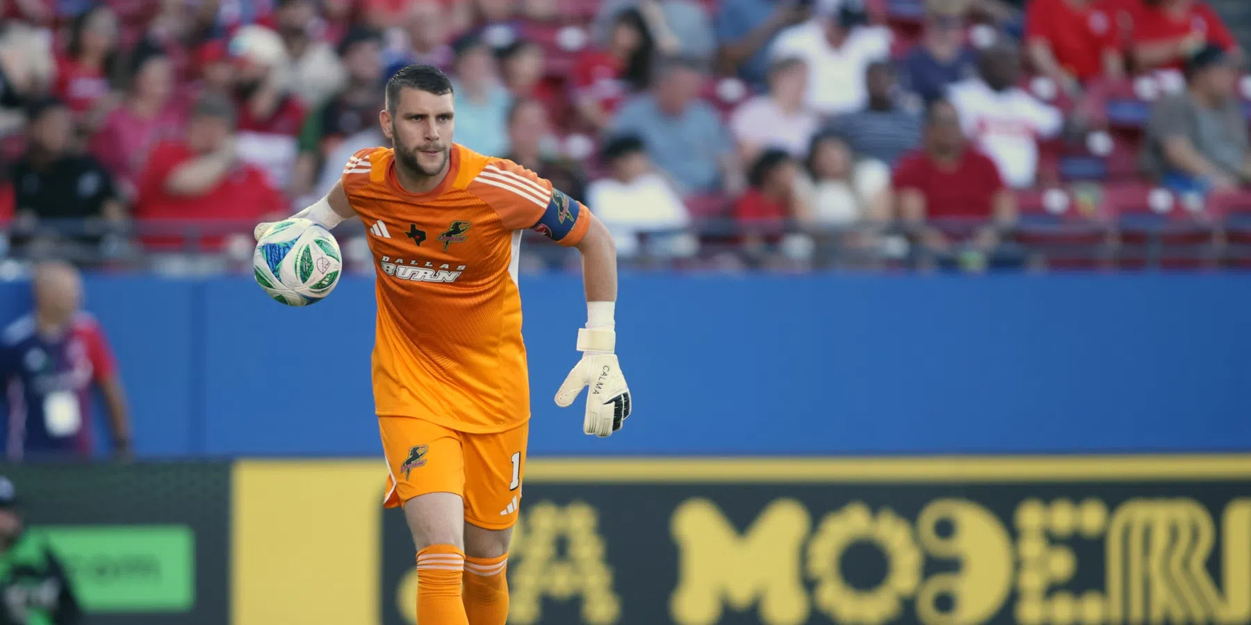 Ajax strikt doelman Maarten Paes van FC Dallas | VoetbalNieuws