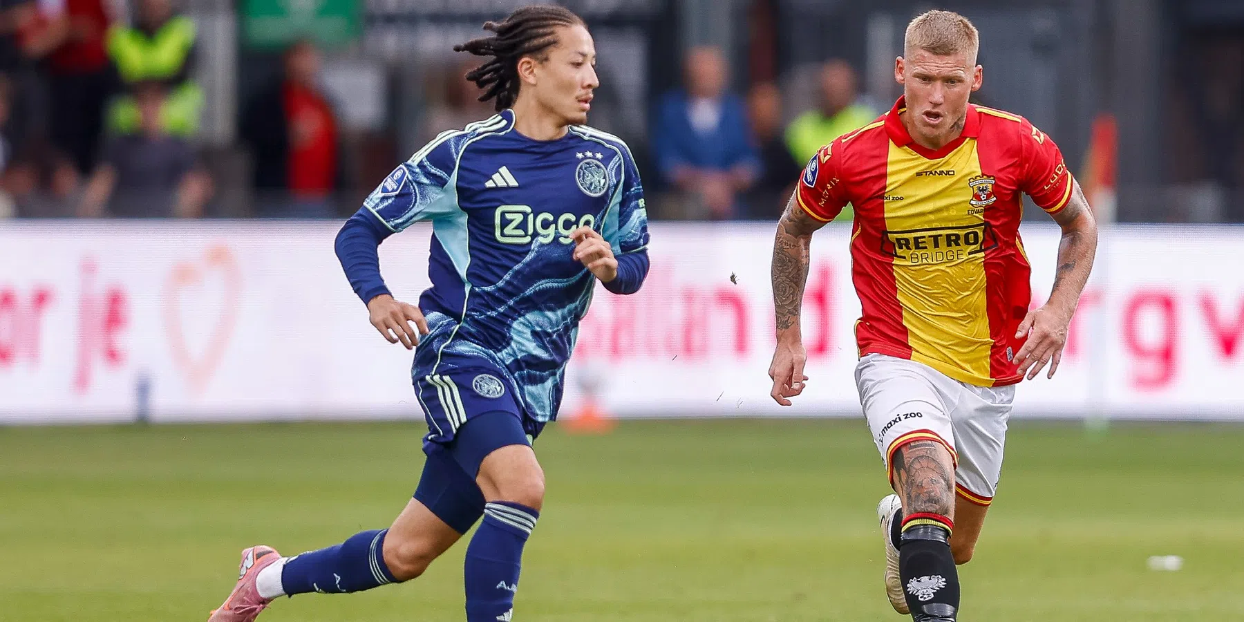 'Volop interesse in Fitz-Jim: Ajax-middenvelder wijst Championship-club af'