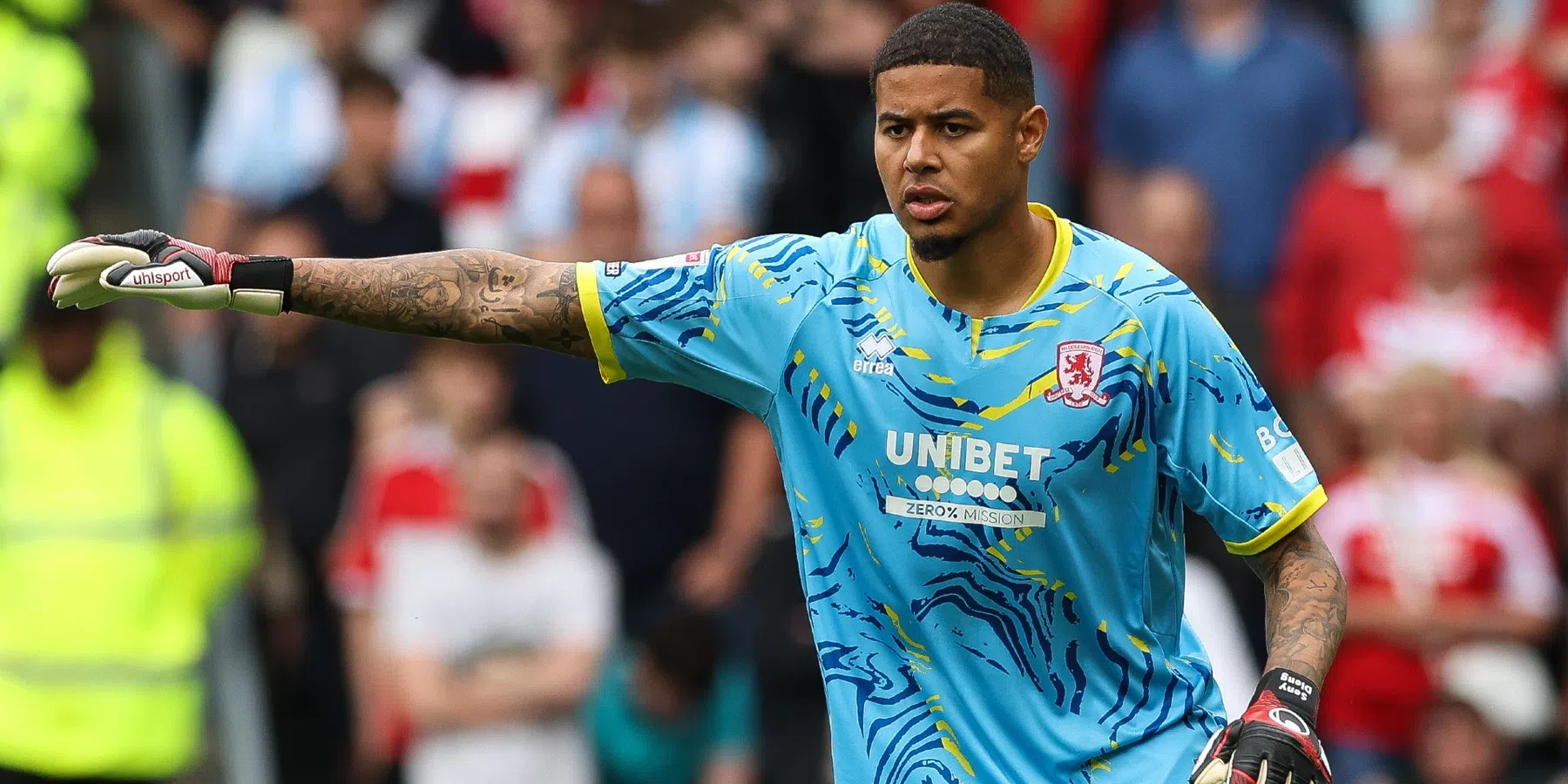 'Verrassend nieuws: transfer van Dieng naar Feyenoord last minute afgeketst'