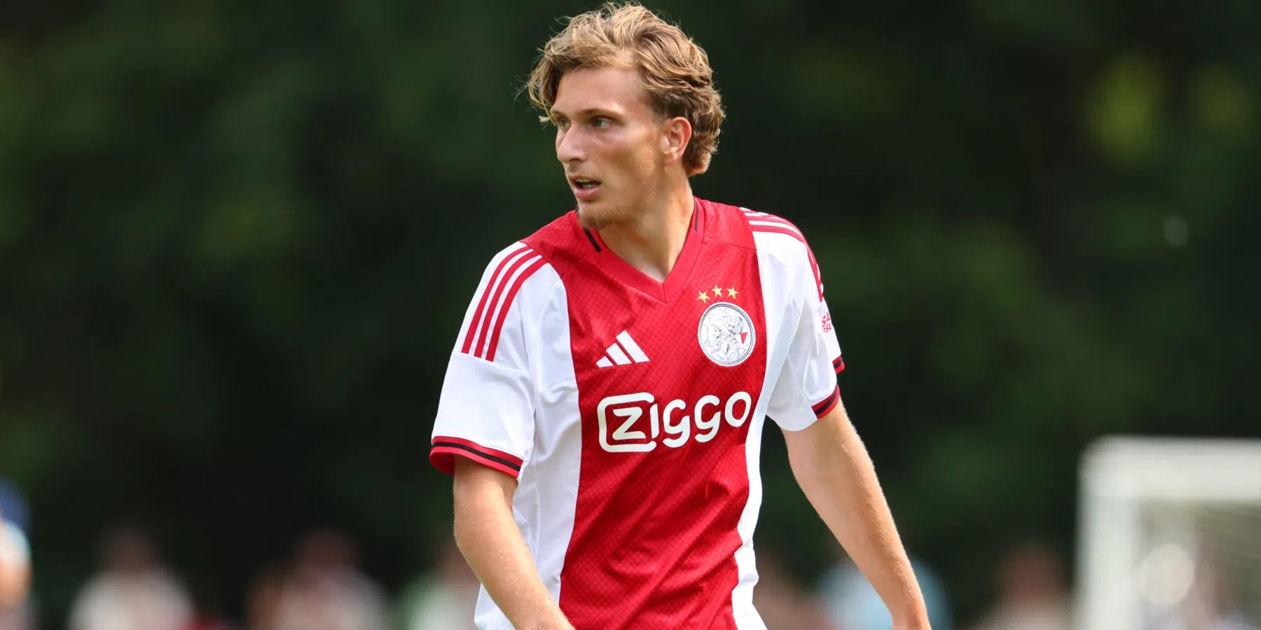 'Europese top informeert naar Godts: Ajax weigert medewerking'