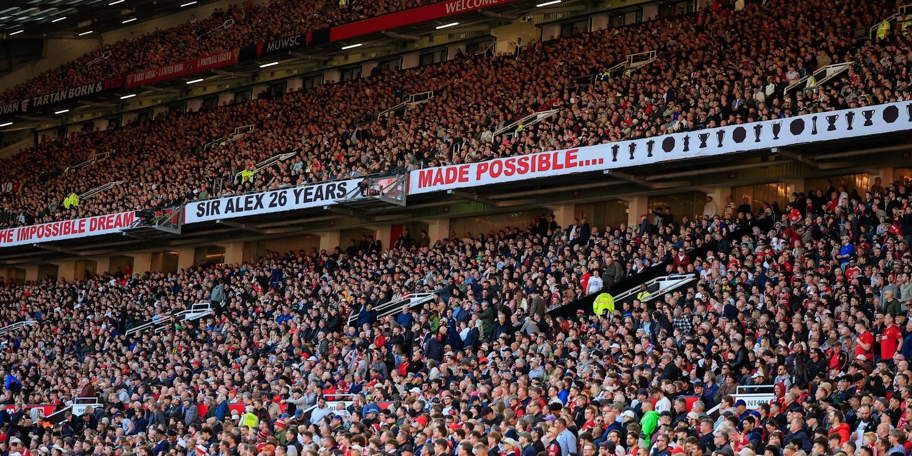 Waar en hoe laat kun je West Ham - Manchester United kijken? | VN