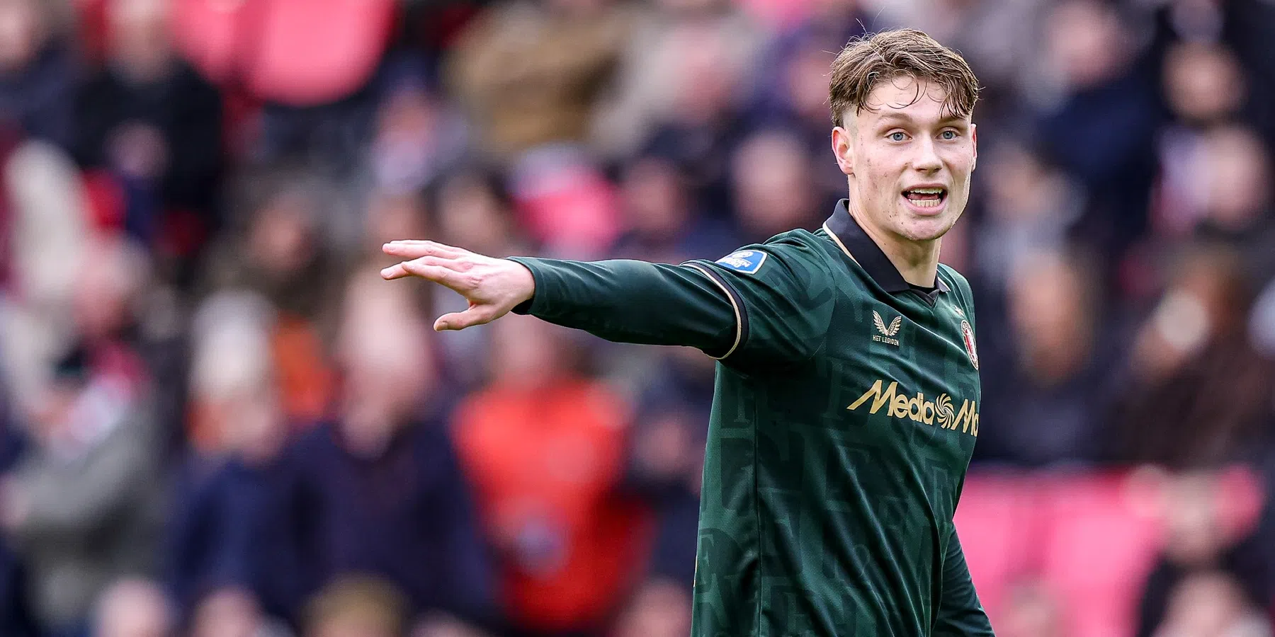 Van Persie haalt Kraaijeveld naar selectie van Feyenoord 1