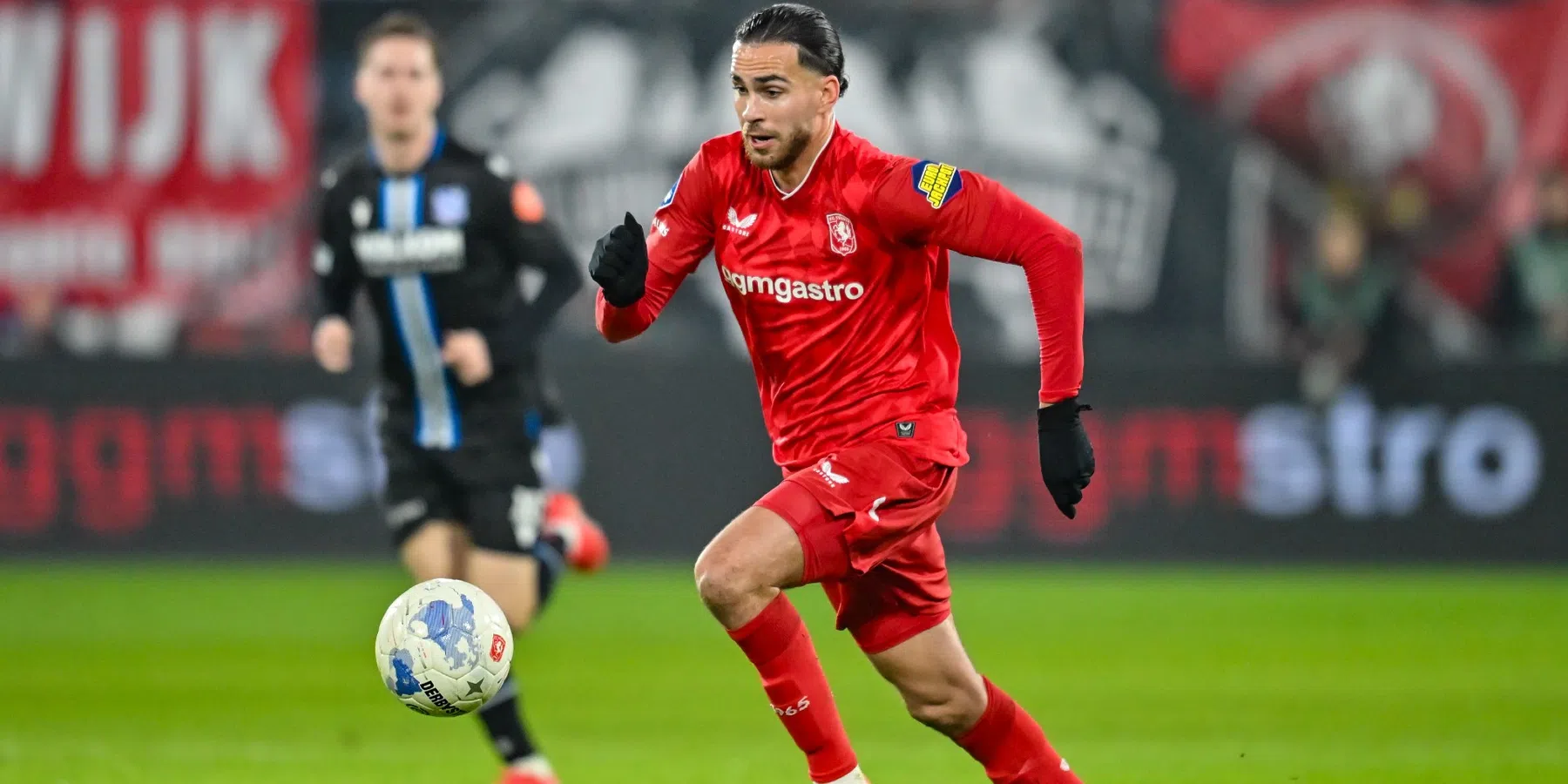  Zerrouki openhartig over terugkeer bij Feyenoord: 'Het is een lastig pakket'