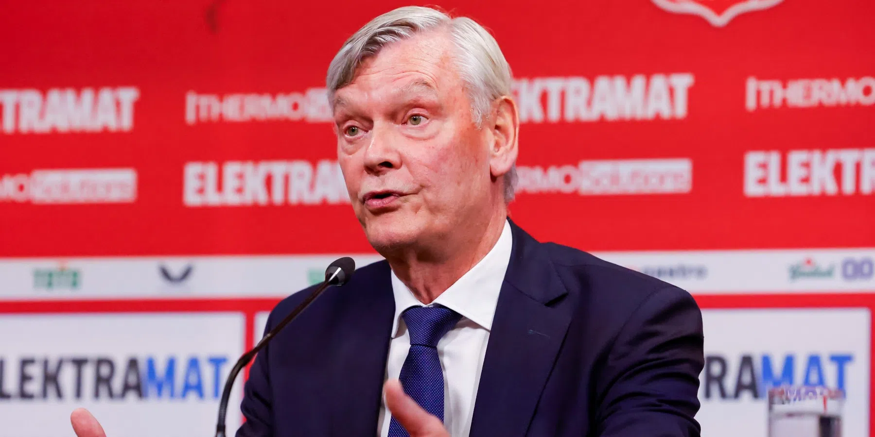 Voormalig directeur van Vitesse en Twente (72) verruilt pensioen voor KKD-club