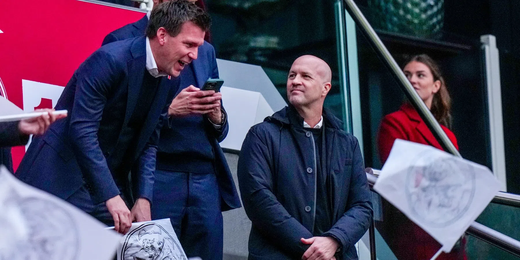 Dit is de huidige directie van Ajax: alle bestuurders op een rij | VN 