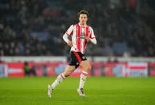 Thumbnail for article: 'Ajax heeft talentvolle controleur uit Championship op radar: ook PL-interesse'