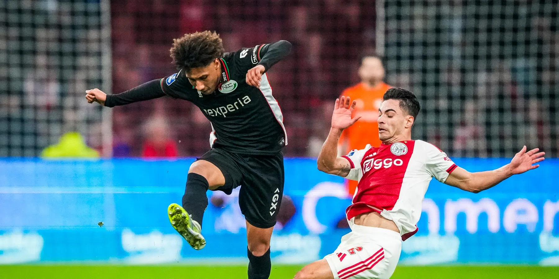 Ajax en NEC houden punt over aan interessant gevecht, Feyenoord de lachende derde